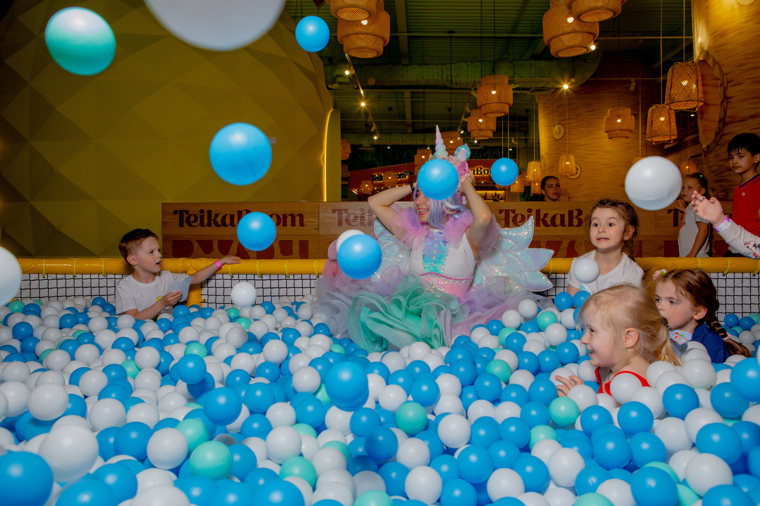 Фотограф на детский день рождения в Москве. Репортажный фотограф Москва Сергей Дружинин