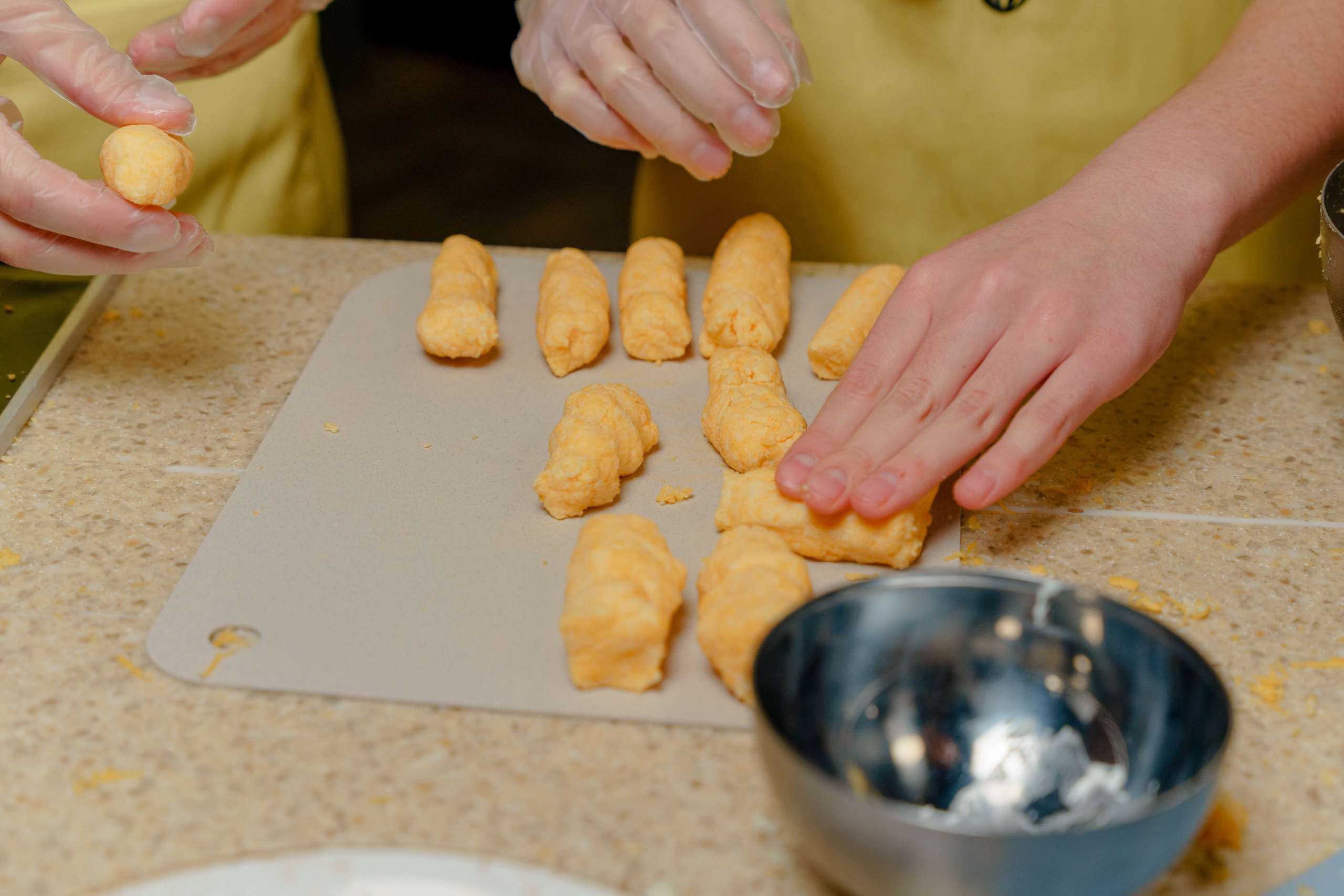Фотограф на день рождения в кулинарной студии. Репортажный фотограф Москва Сергей Дружинин