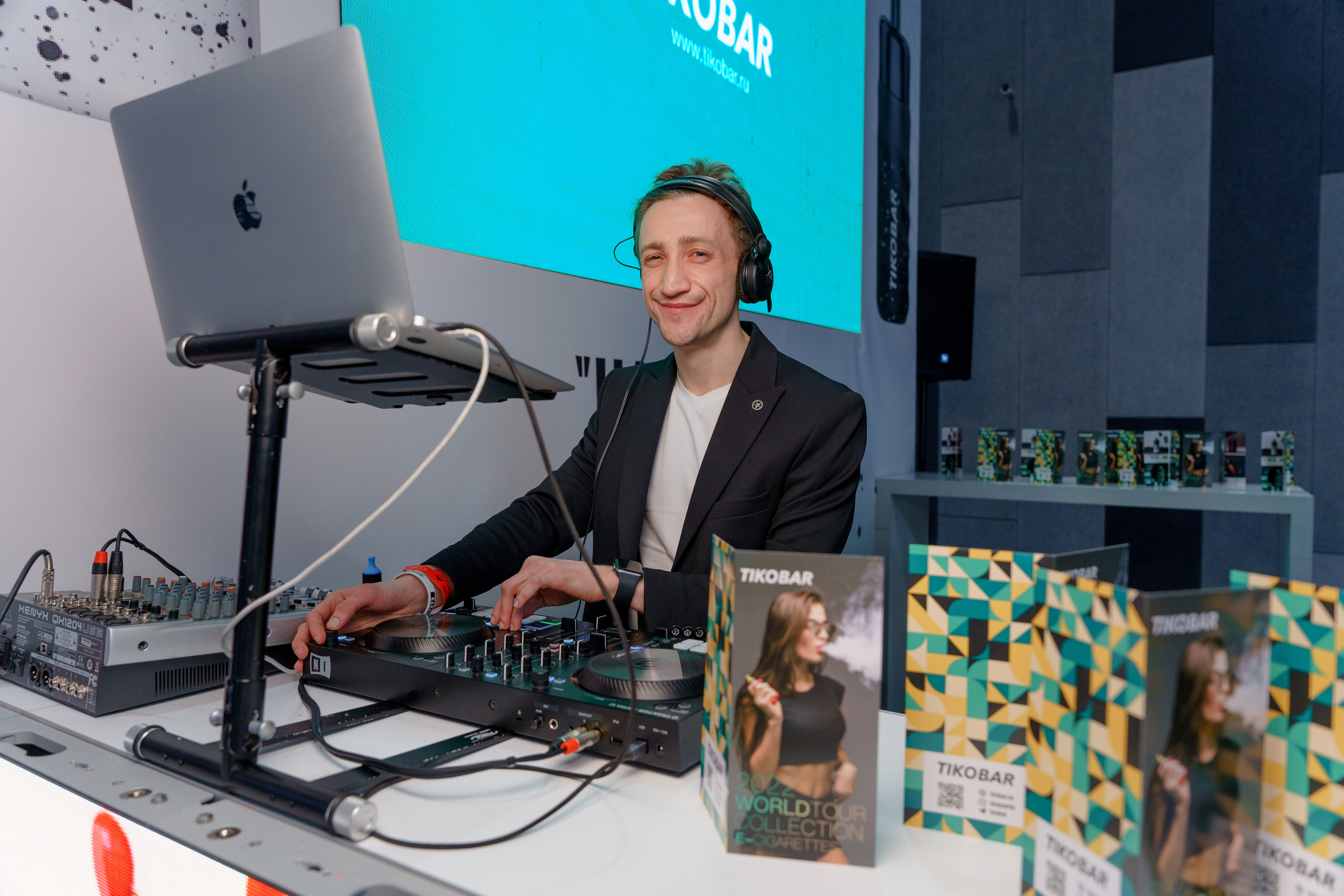 Репортажный фотограф на фестиваль Vape Club Show. Репортажный фотограф Москва Сергей Дружинин