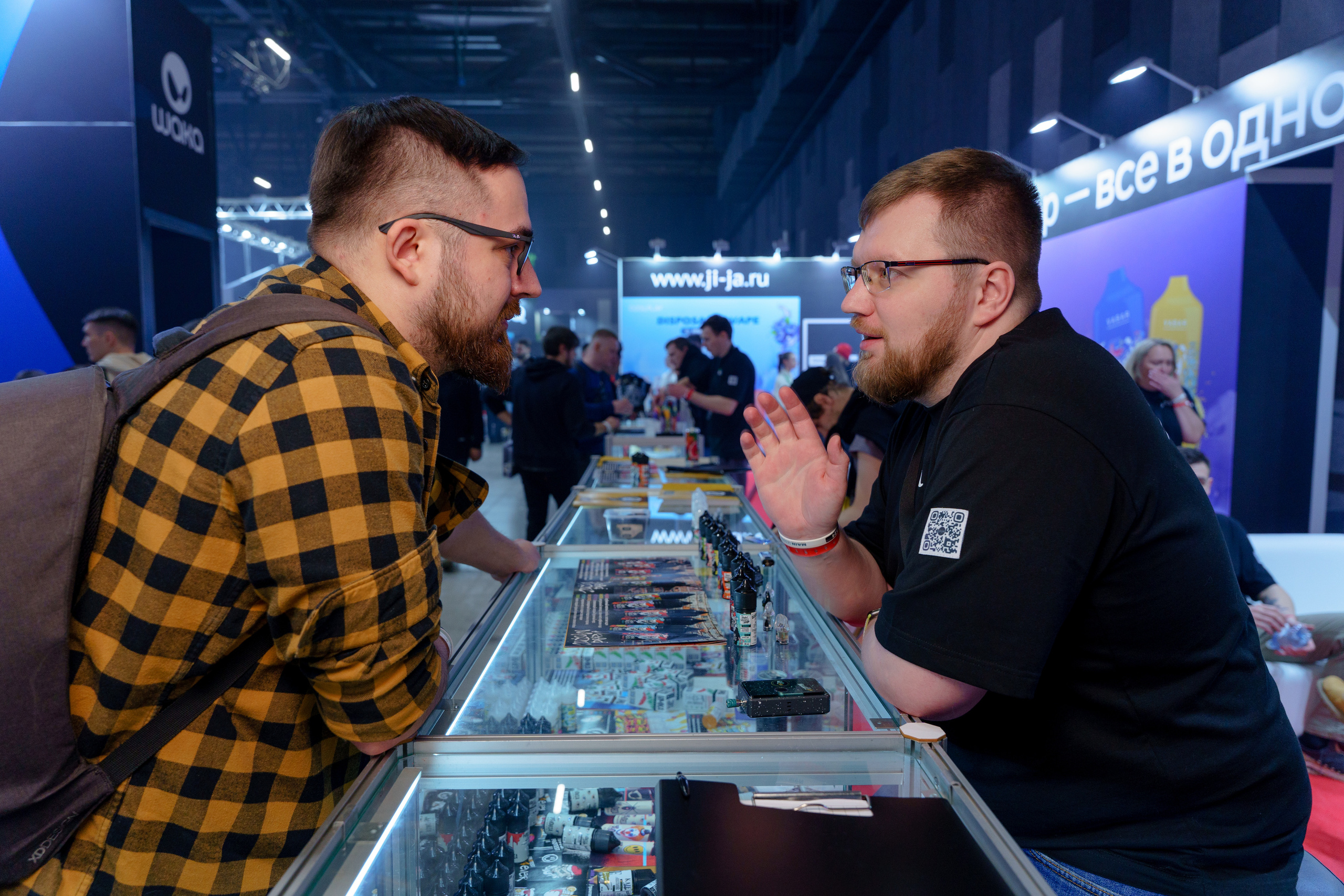 Репортажный фотограф на фестиваль Vape Club Show. Репортажный фотограф Москва Сергей Дружинин