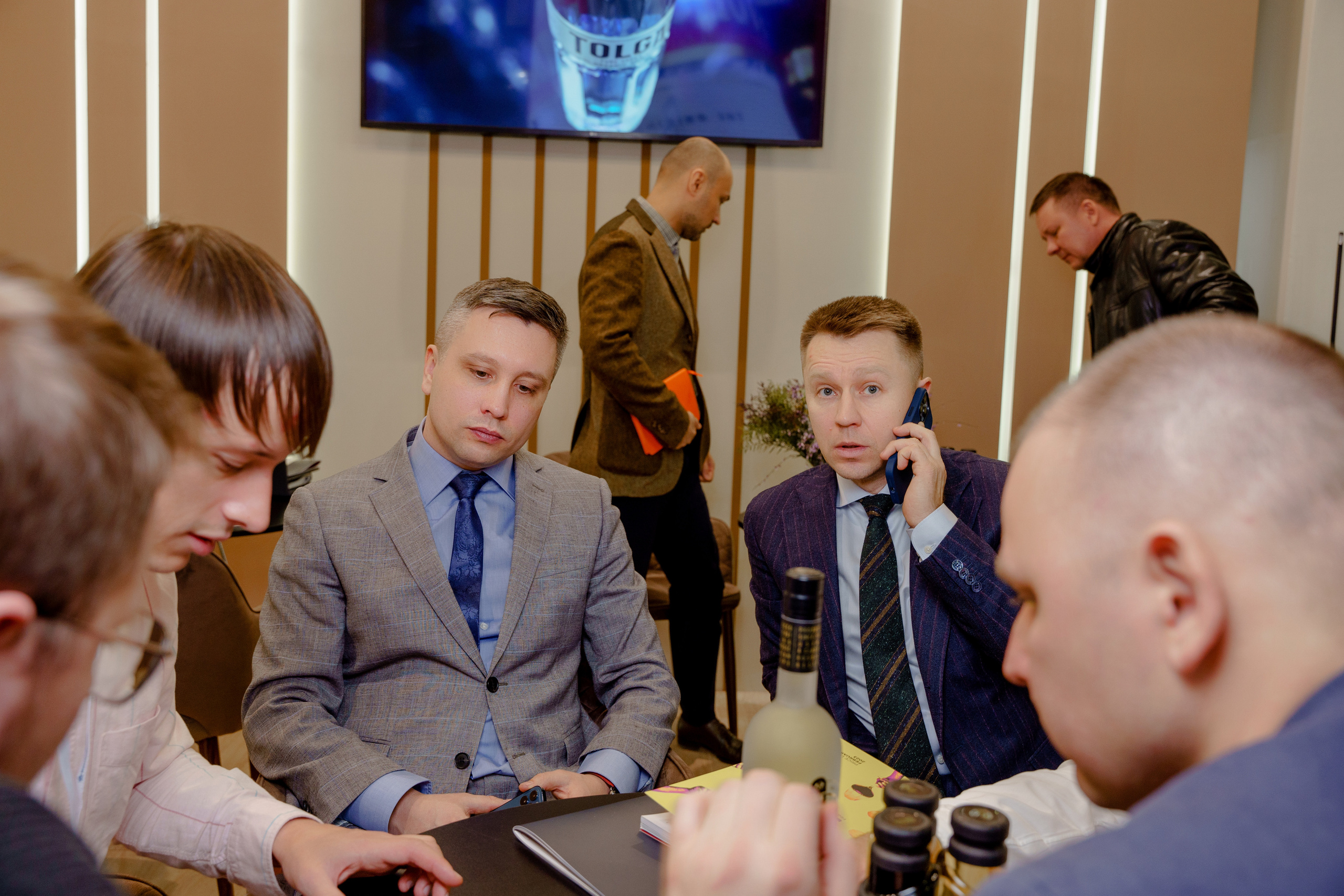 Репортажный фотограф для вашего бренда на форум экспо, выставки. Репортажный фотограф Москва Сергей Дружинин