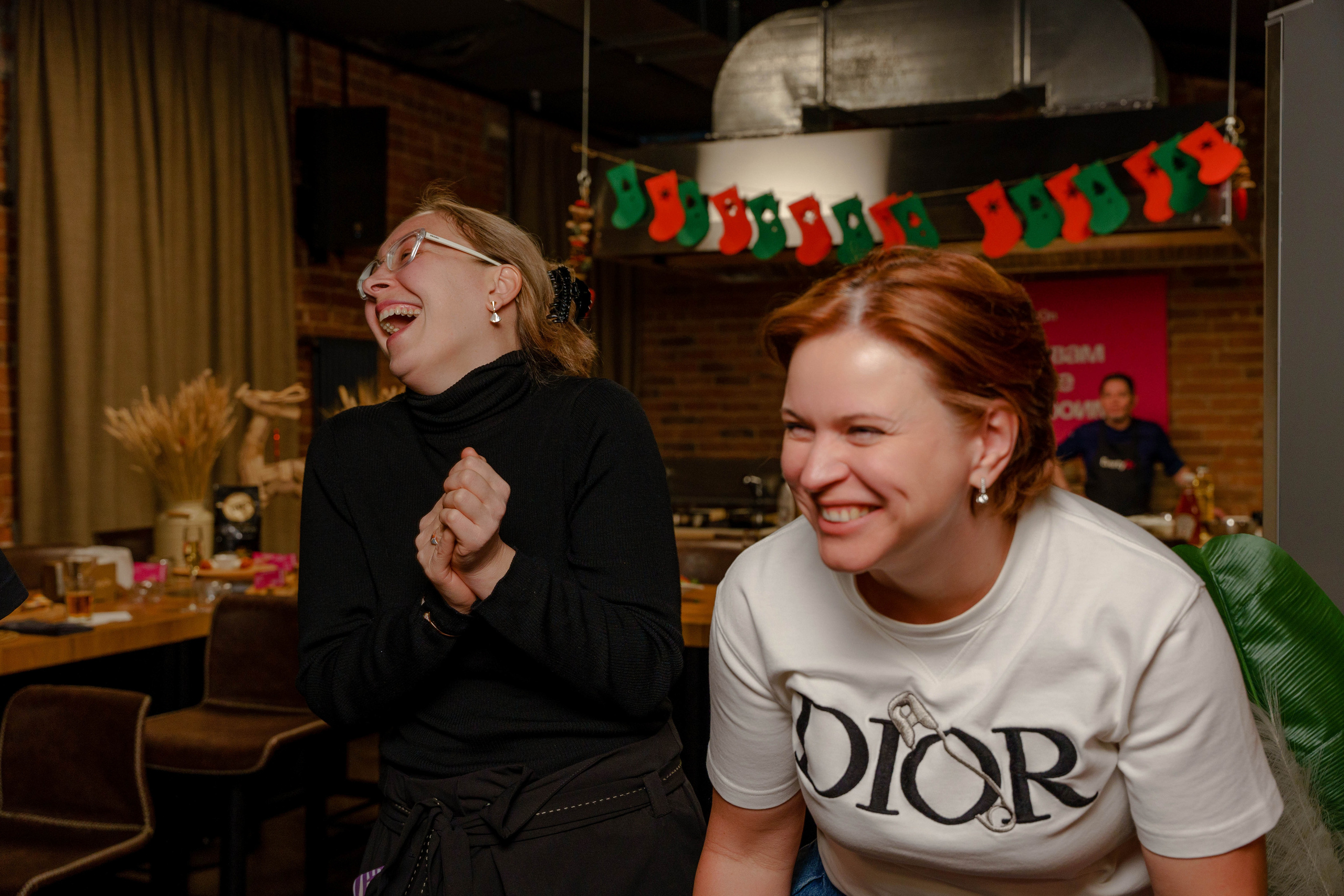 Фотограф на день рождения в кулинарной студии. Репортажный фотограф Москва Сергей Дружинин