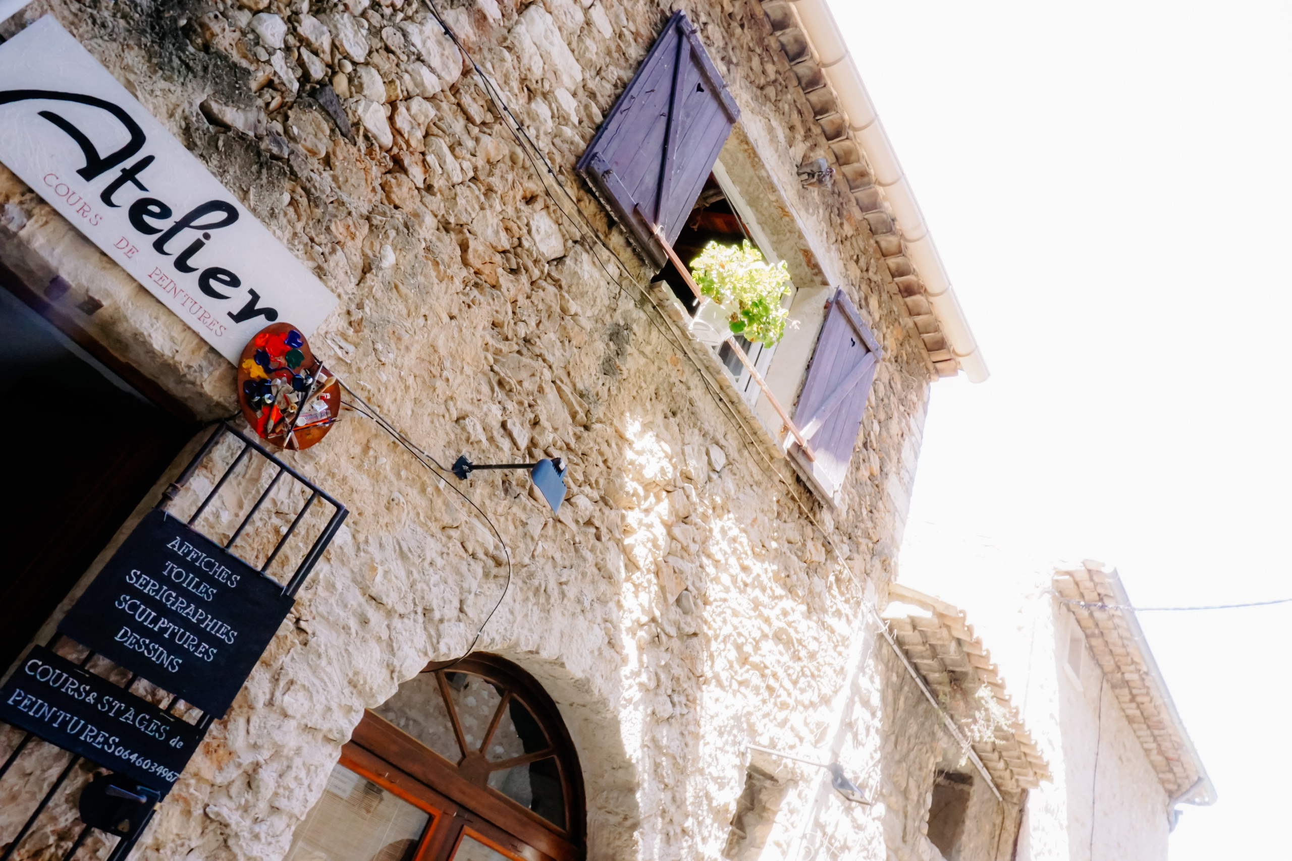 Ницца стрит. Iraogo