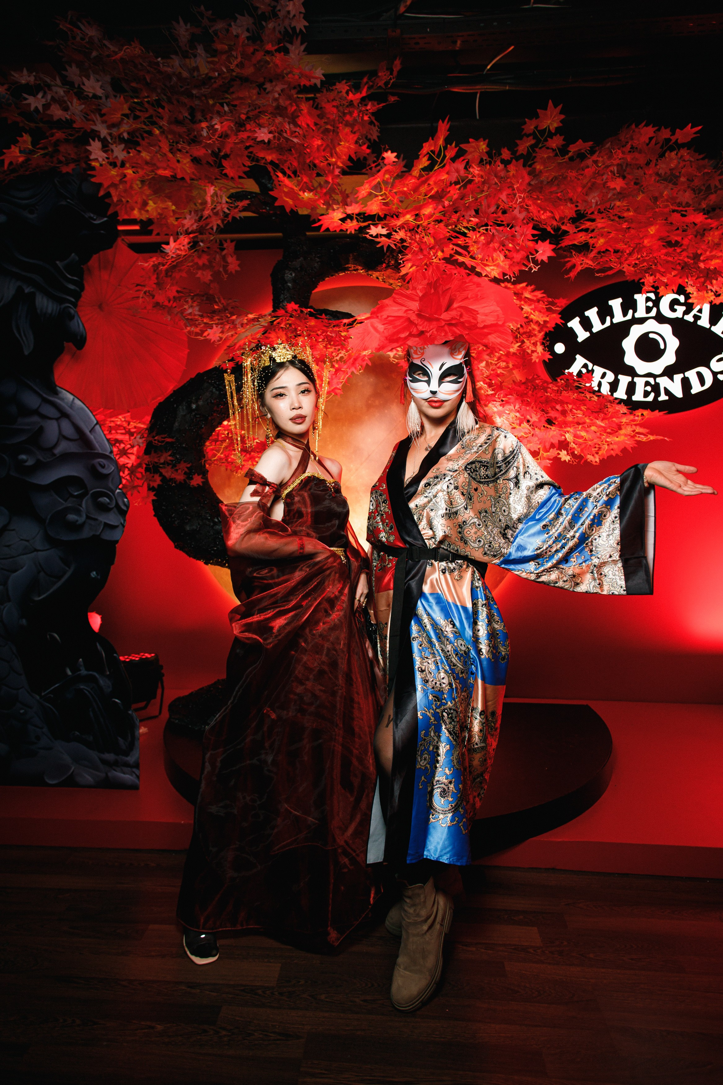 ILLEGAL FRIENDS | ASIA. СВОИ. ФОТООТЧЕТЫ-СОБЫТИЯ-МЕСТА