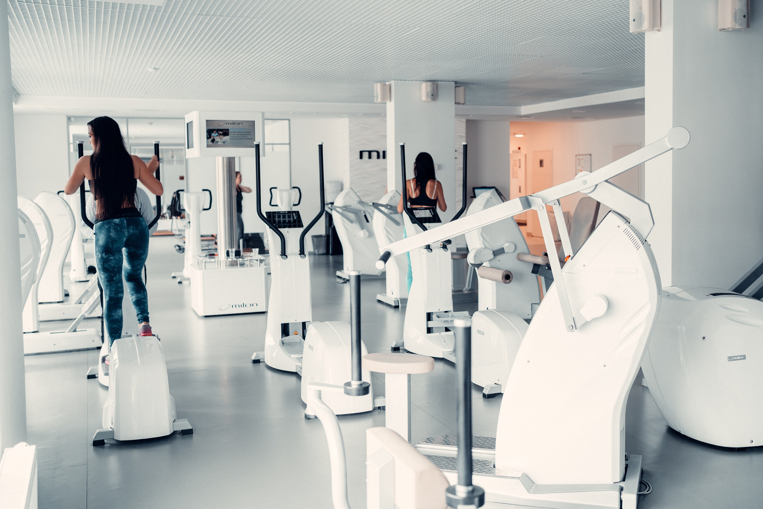 Interior photoshoot of fitness clubs in Kazan — Anton Avanzato