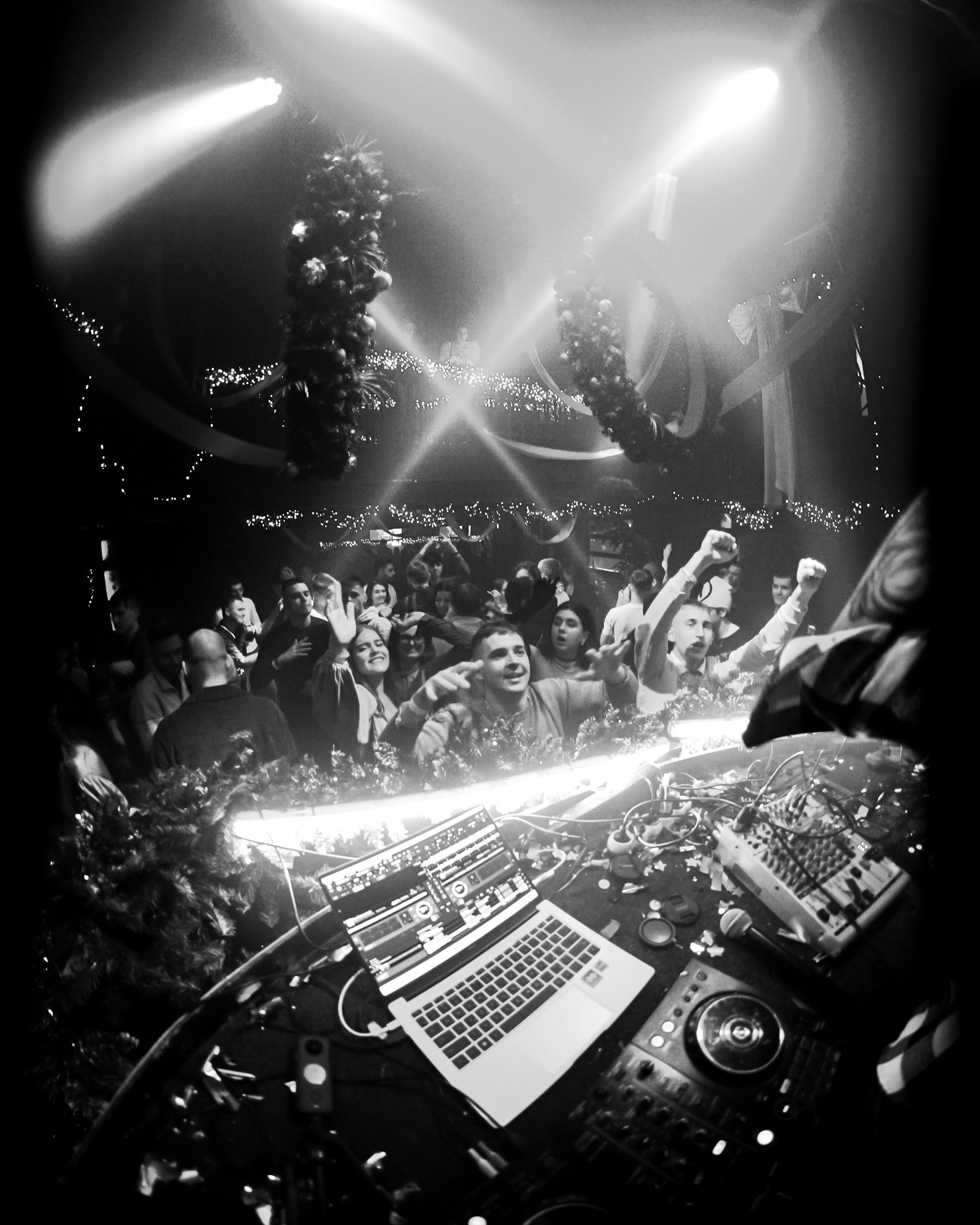 ZHARA | NEW YEAR 2025. ZHARA CREW