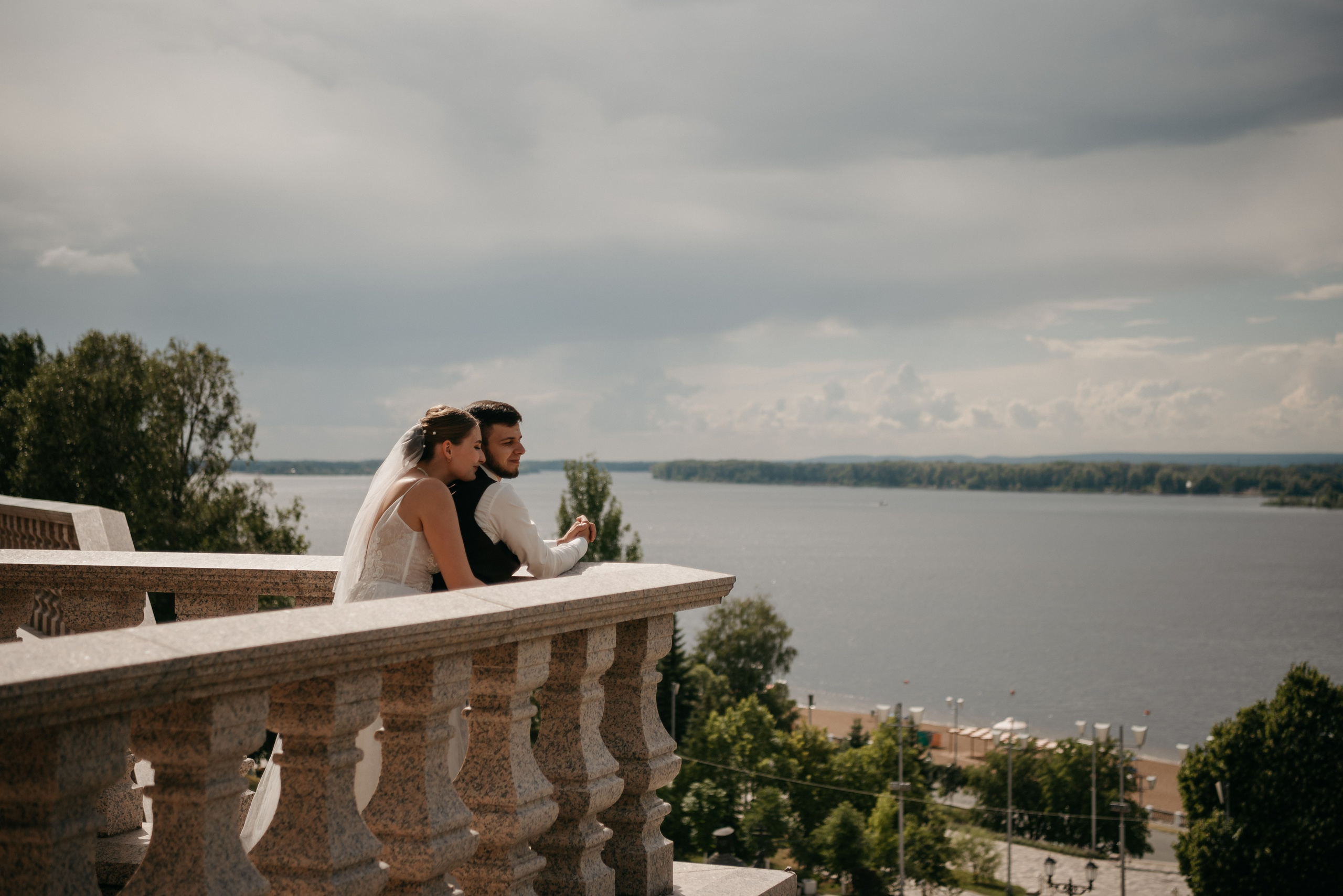 Прыгнем вместе. Свадебный и семейный фотограф в Самаре Любовь Атюшева