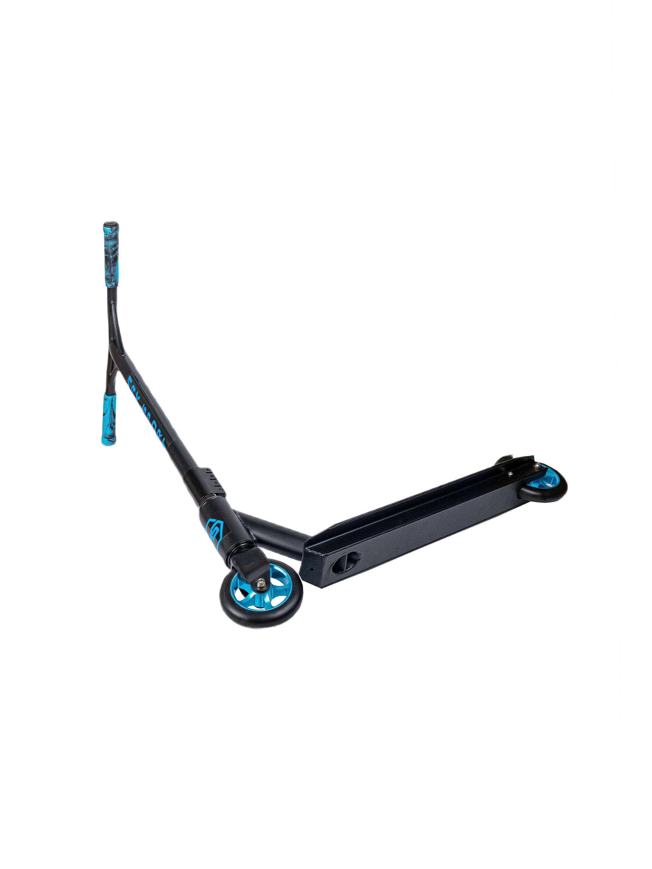 Предметная съёмка самокатов. Предметный фотограф в Симферополе Антон Катунин