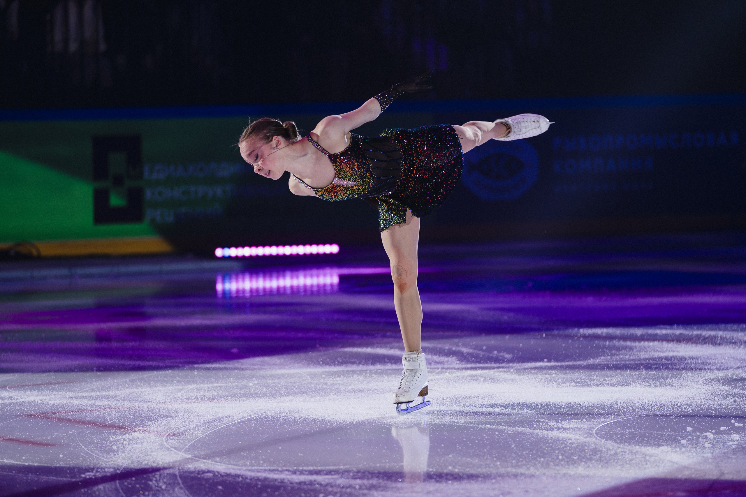 Шоу Этери Тутберидзе в Новосибирске. Воробьева Ксения — Спортивный и танцевальный фотограф Новосибирск
