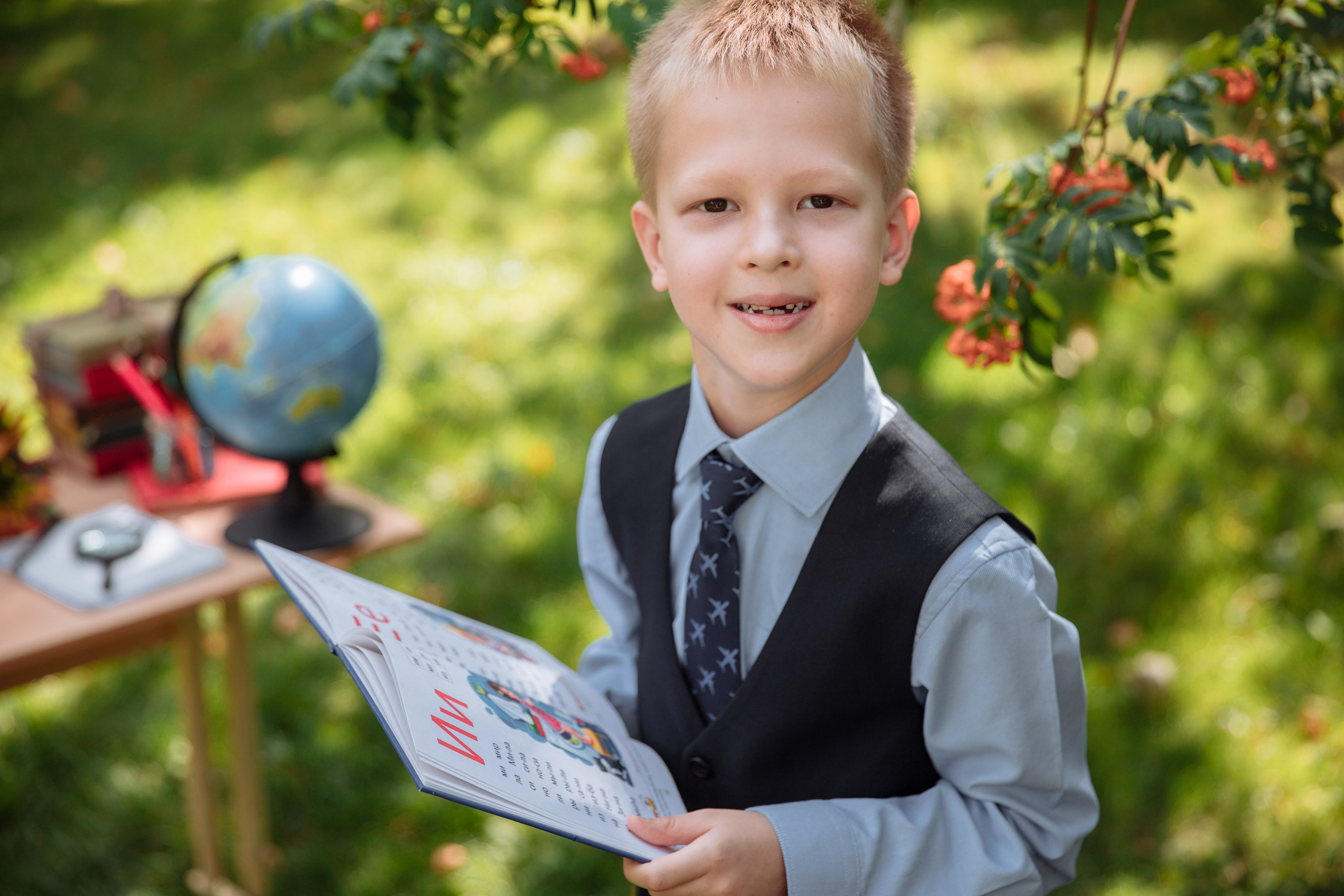 Первоклашки. Выпускные школьные фото­альбомы для школ и детских садов в Волгограде и Волжском