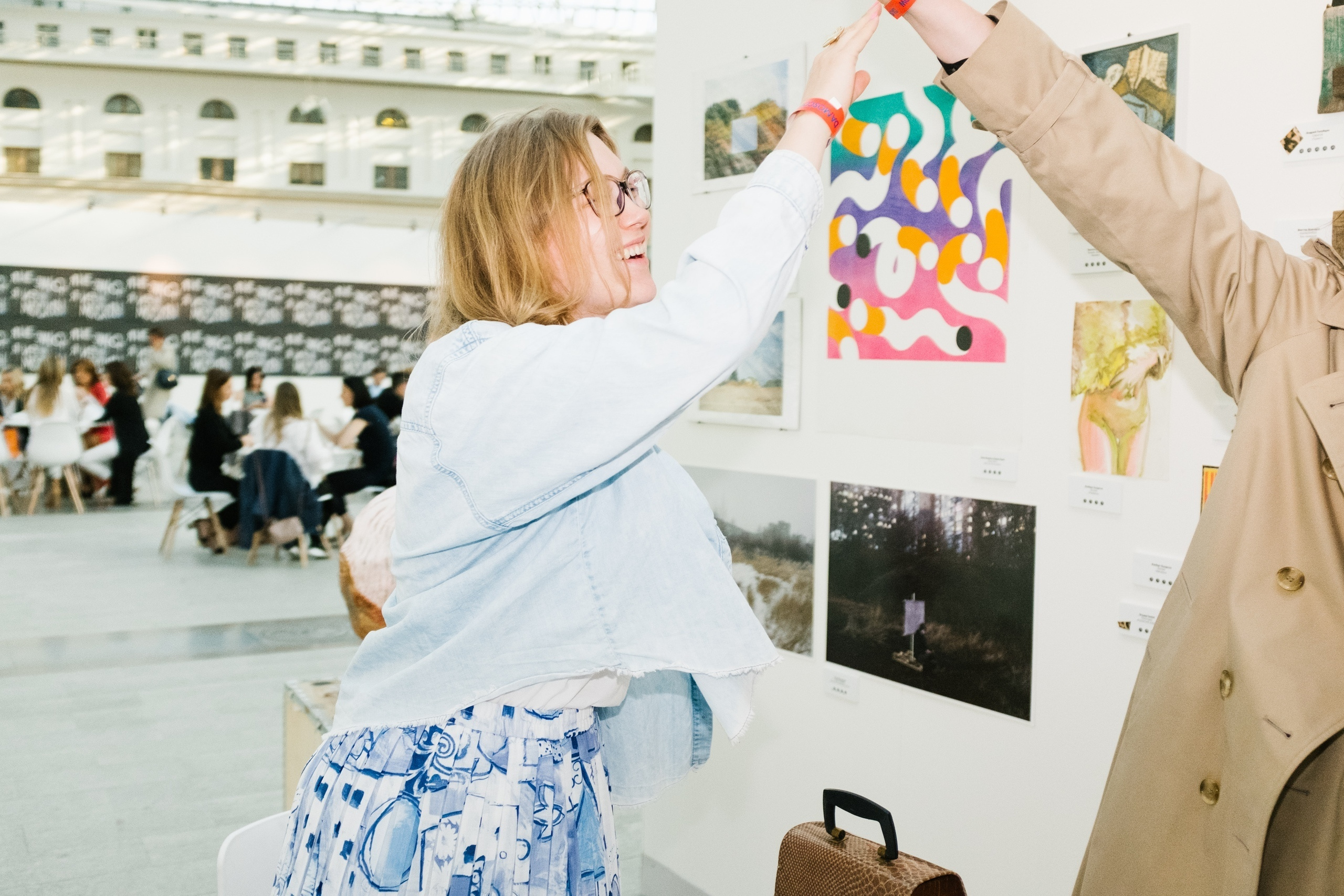 Акцион №11. DA!MOSCOW. Акцион Кости - это игра на произведения искусства