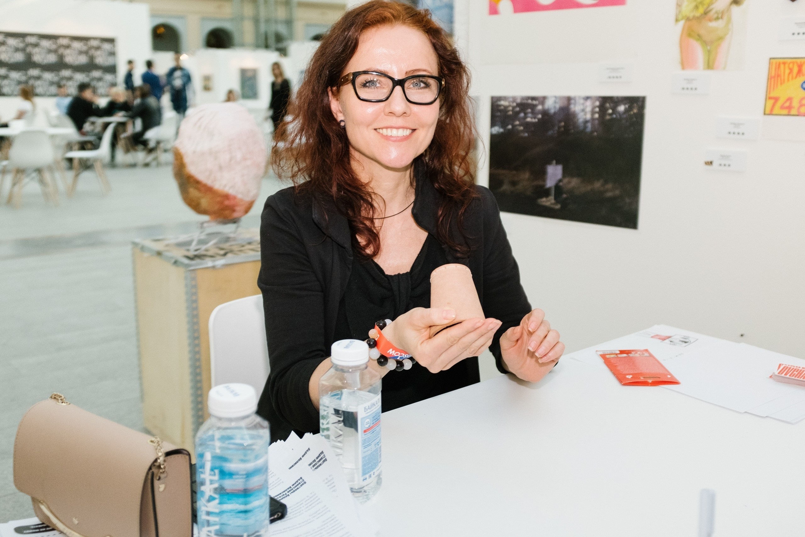 Акцион №11. DA!MOSCOW. Акцион Кости - это игра на произведения искусства