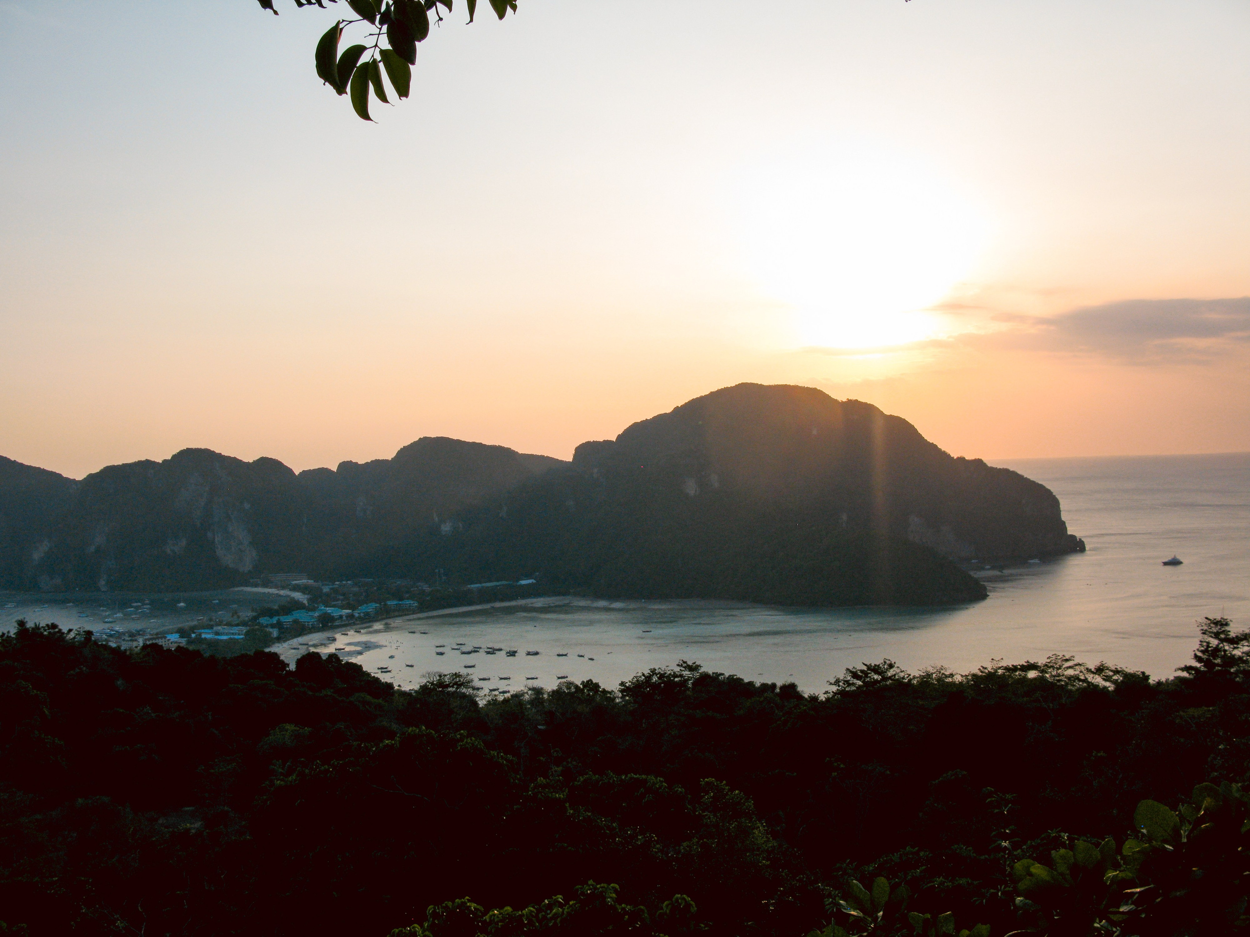 Thai. Фотограф Миланазавр