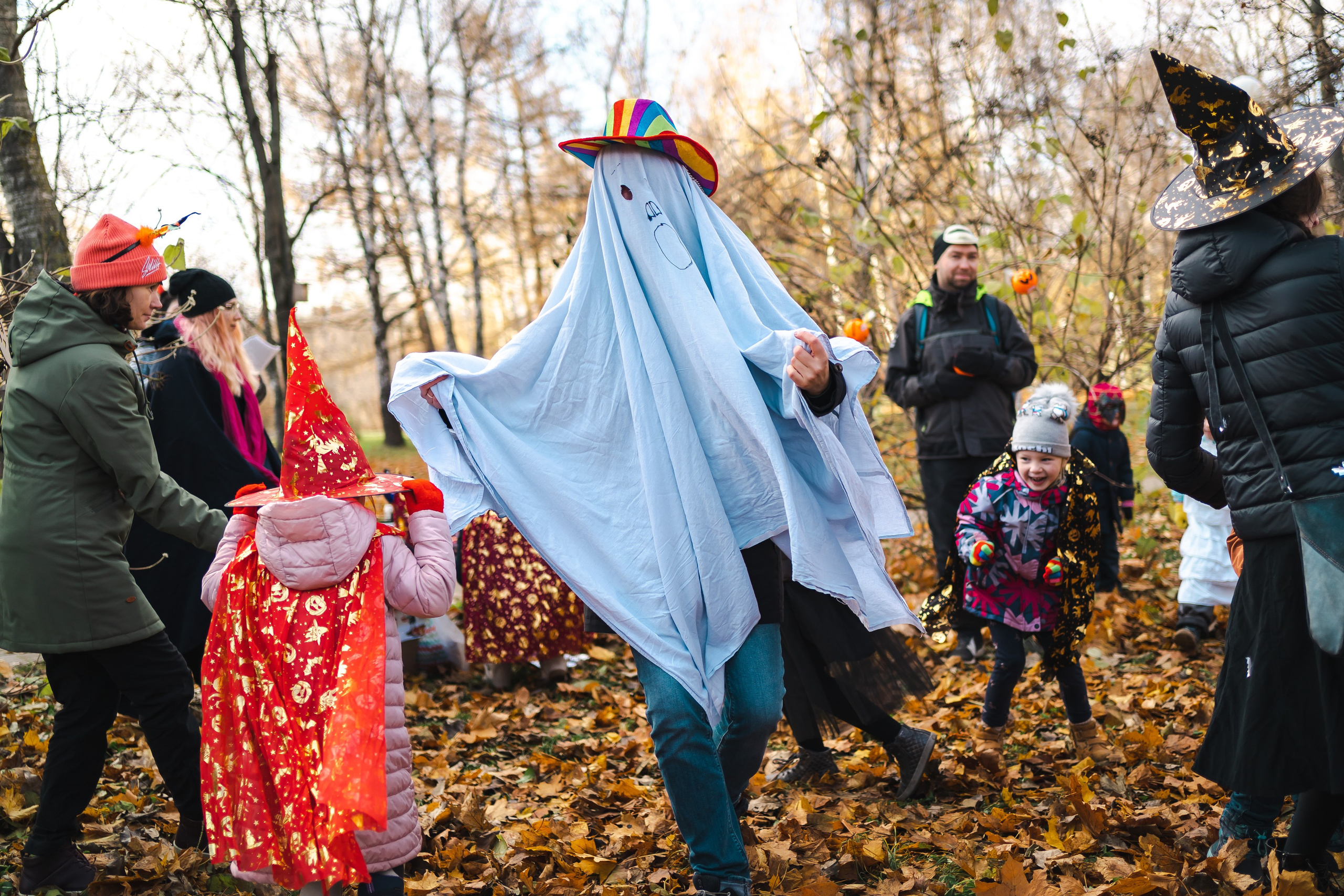 Хэллоуин с «Мамами ВДНХ». Семейный фотограф Варвара Сорока в городе Москве