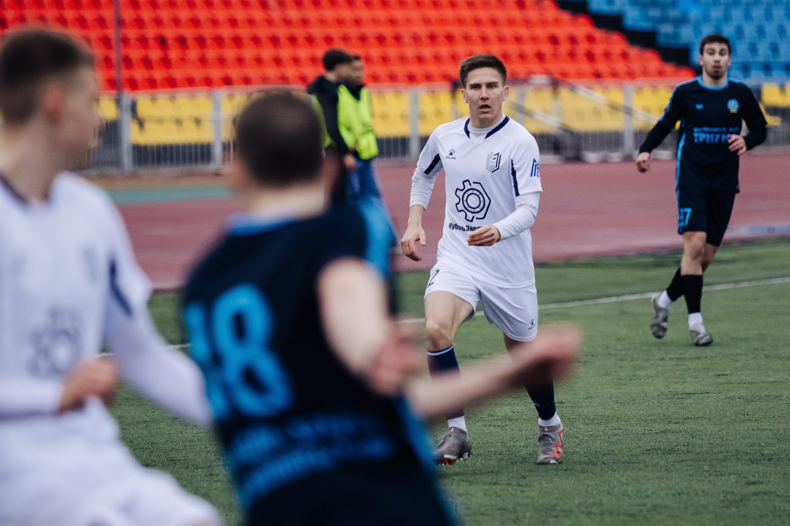 ФК «Металлург-Магнитогорск» — ФК «Триумф» // 03.05.25. Денис Прохоров Фотограф в г. Магнитогорск