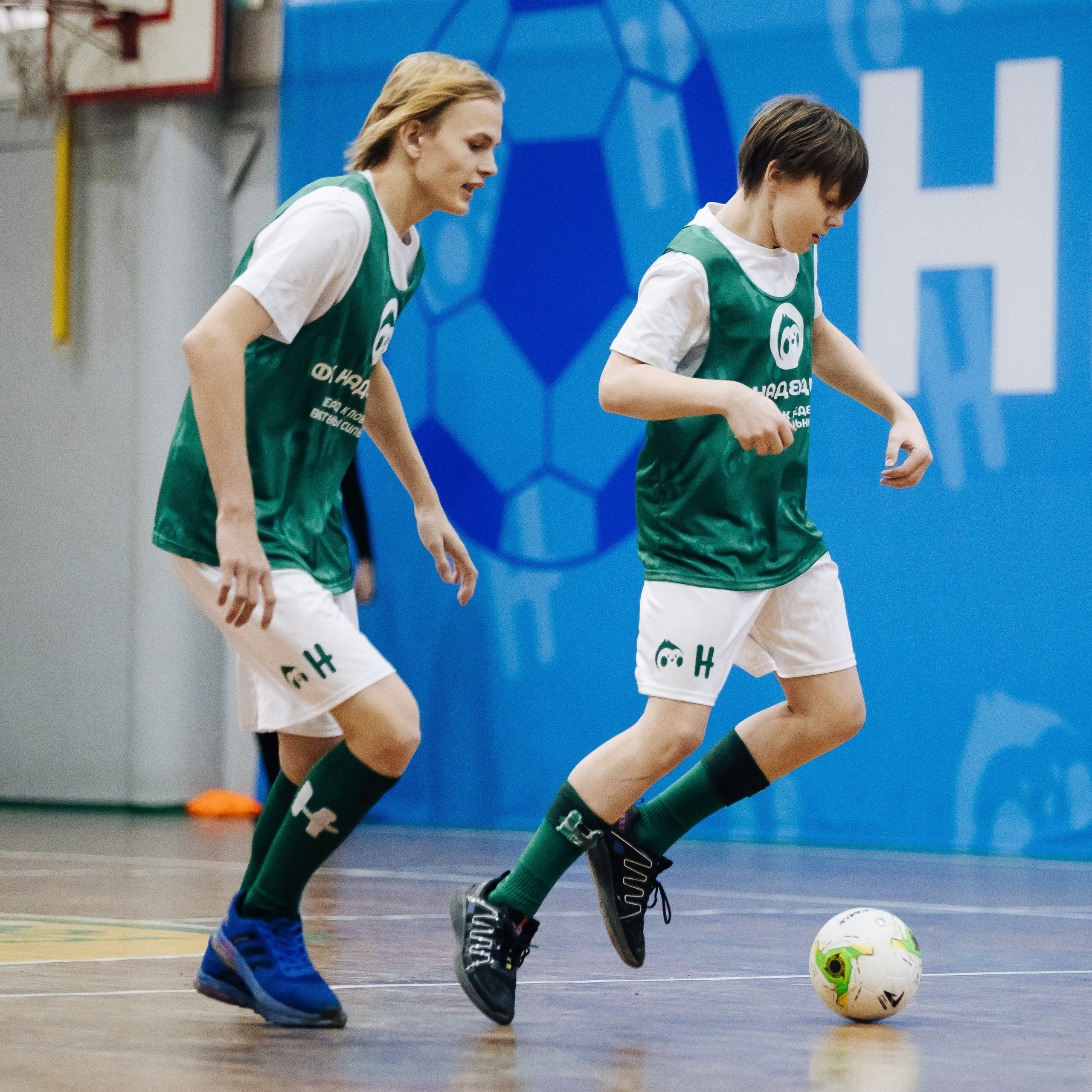 Турнир по футболу среди команд школ-интернатов Магнитогорска «Надеждик CUP» // 08.12.2024. Денис Прохоров Фотограф в г. Магнитогорск