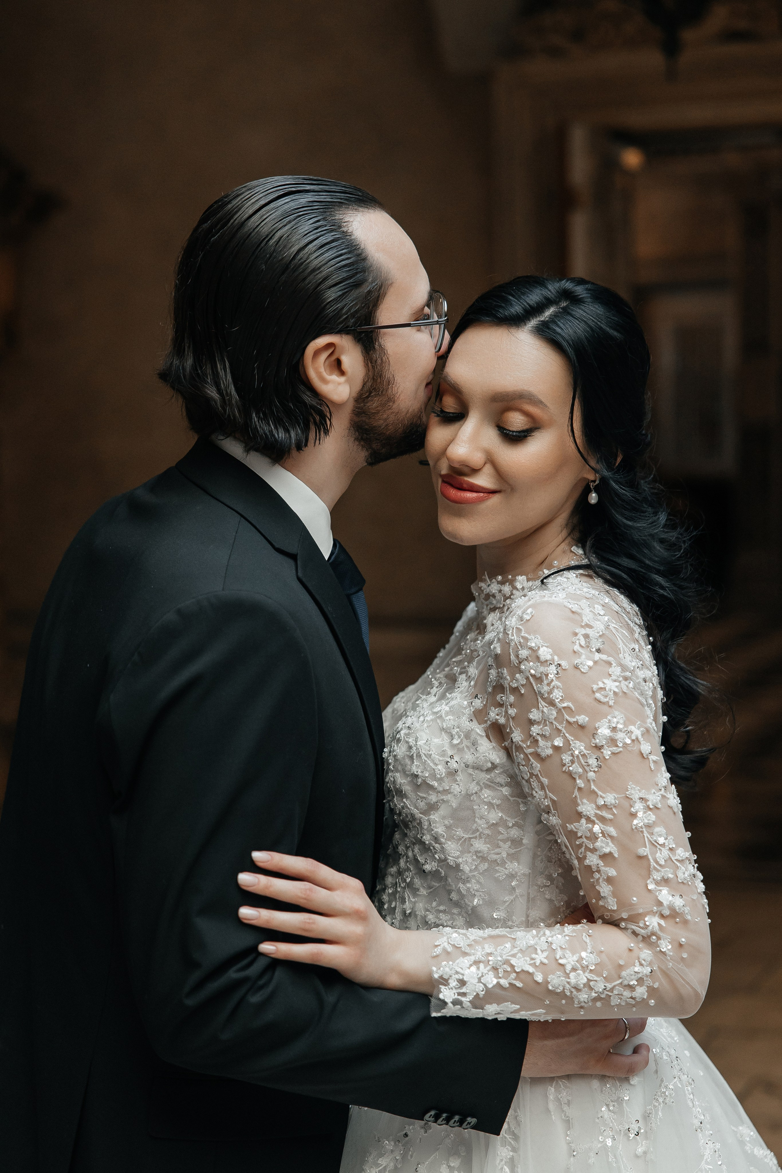 Свадебная фотосессия в ресторане Турандот. Свадебный фотограф в Москве Дарья Олендарёва