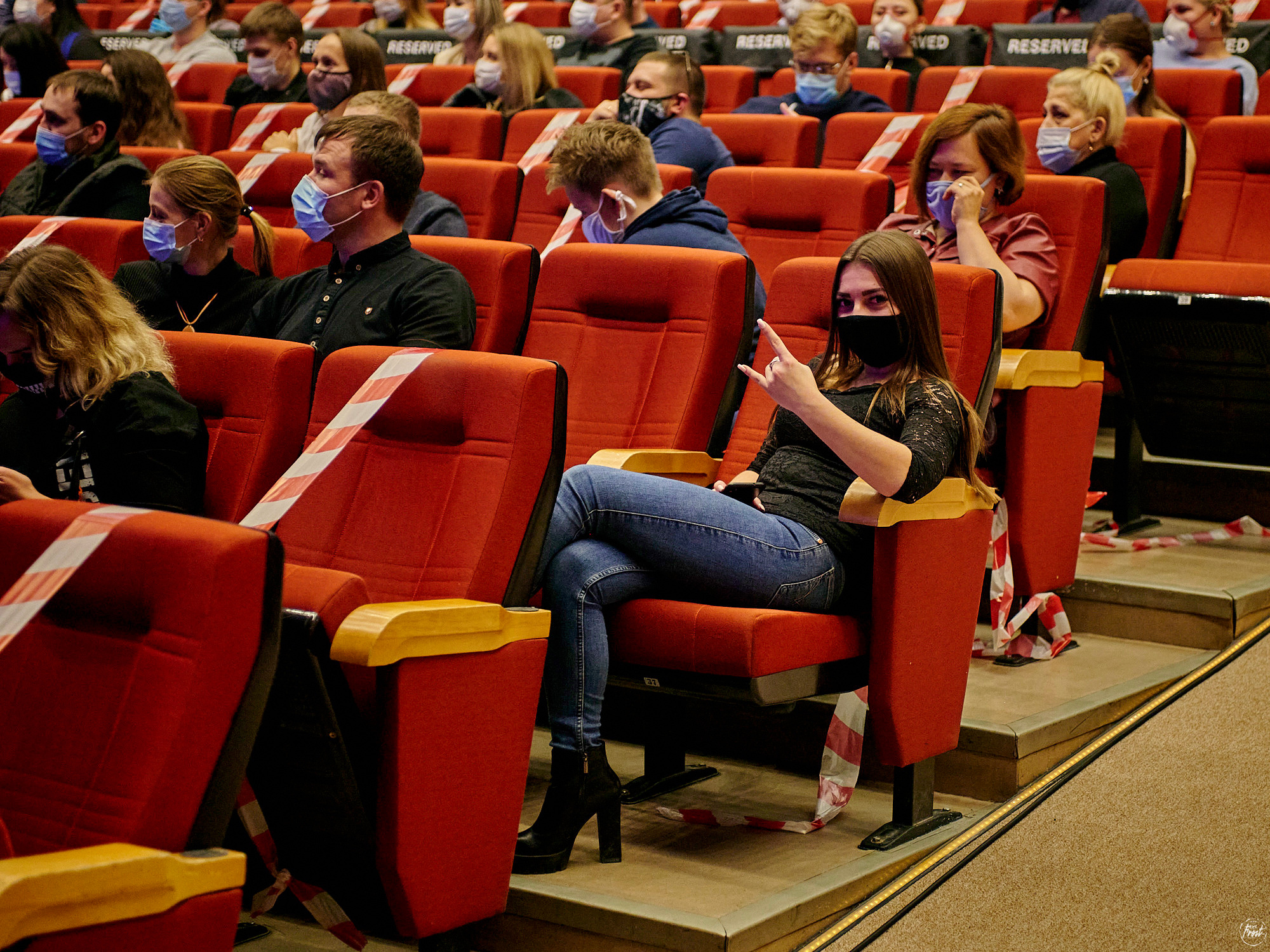 КИПЕЛОВ. Фотографии отовсюду и обо всем