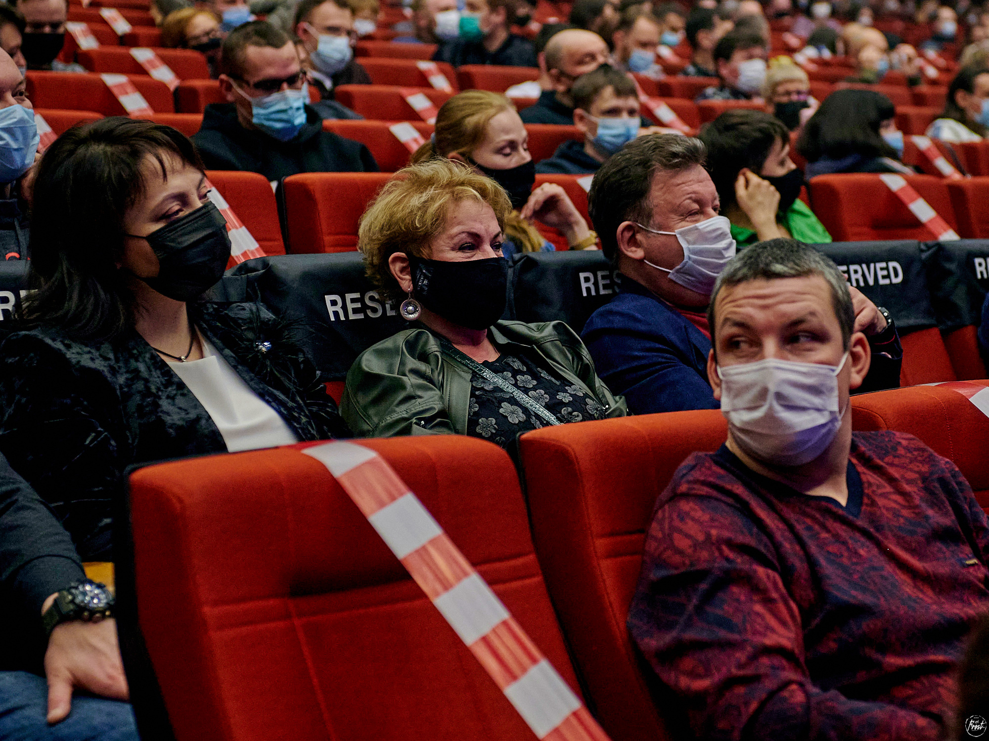 КИПЕЛОВ. Фотографии отовсюду и обо всем