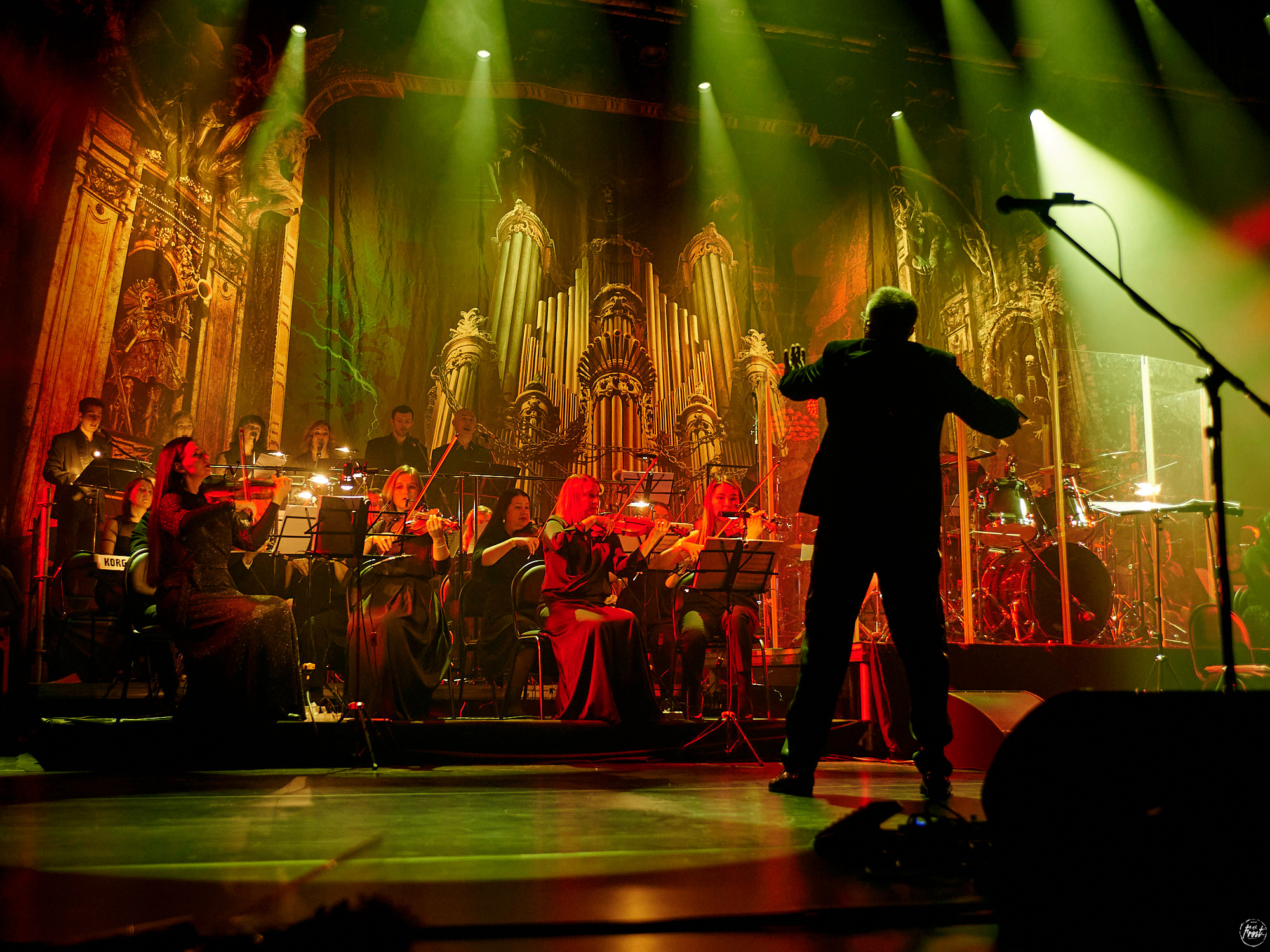 КИПЕЛОВ. Фотографии отовсюду и обо всем