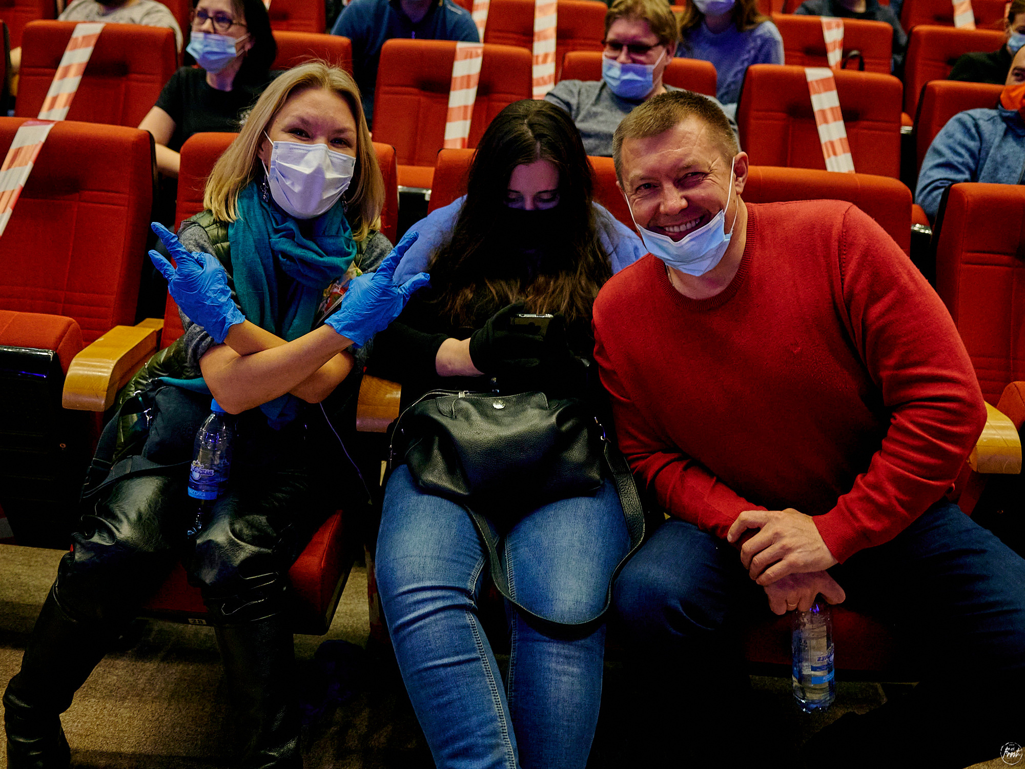 КИПЕЛОВ. Фотографии отовсюду и обо всем