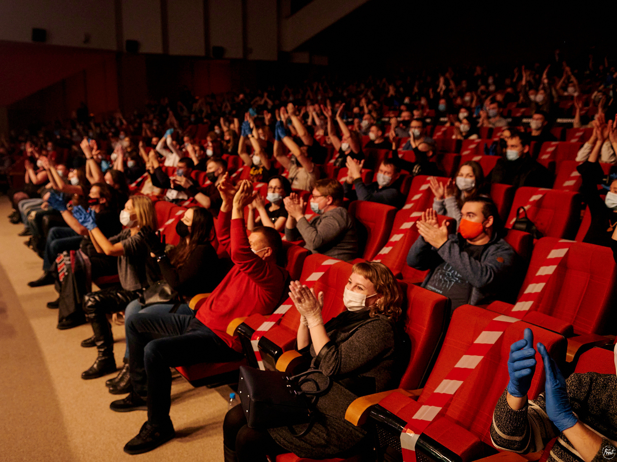 КИПЕЛОВ. Фотографии отовсюду и обо всем