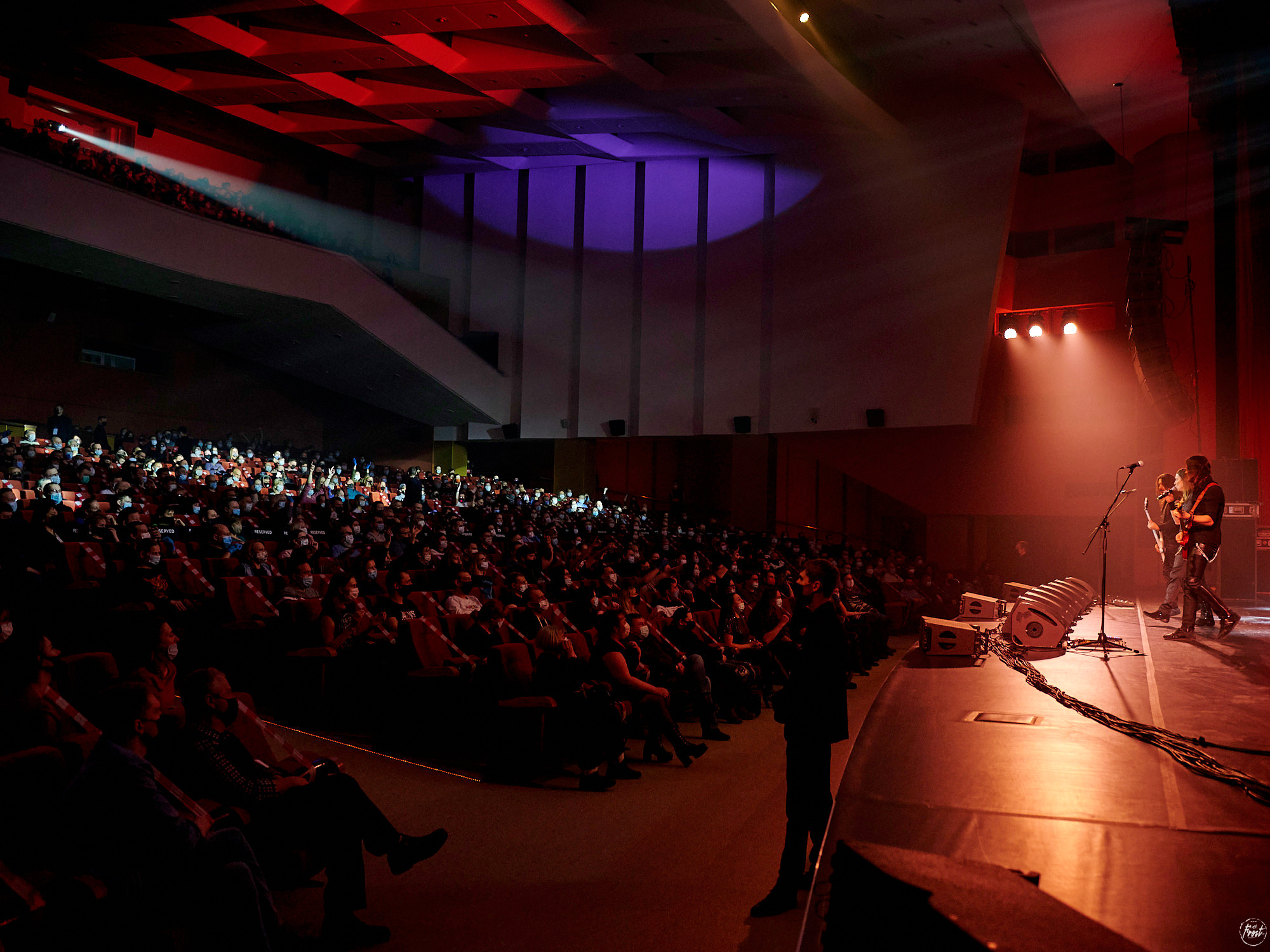 КИПЕЛОВ. Фотографии отовсюду и обо всем