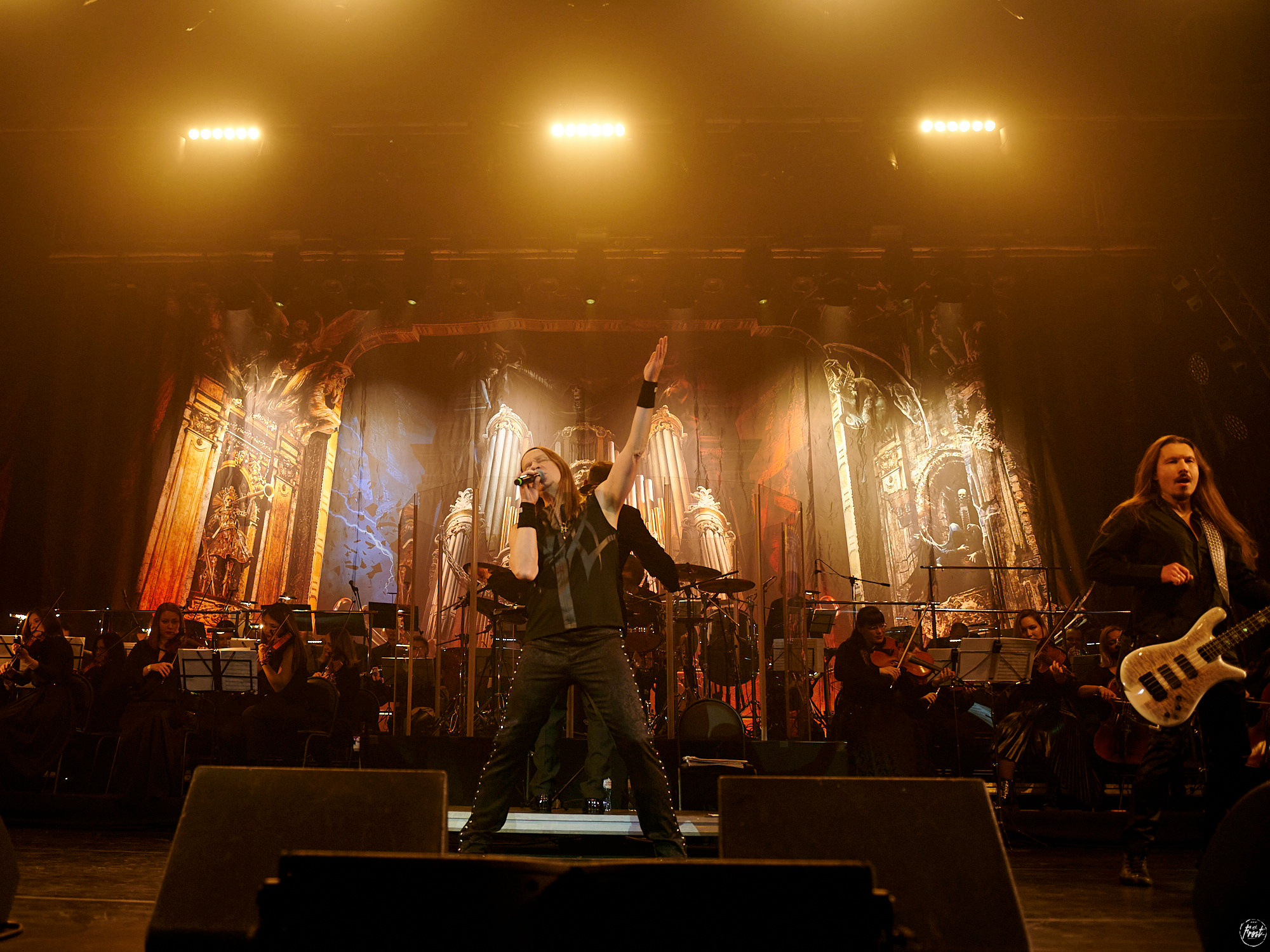 КИПЕЛОВ. Фотографии отовсюду и обо всем