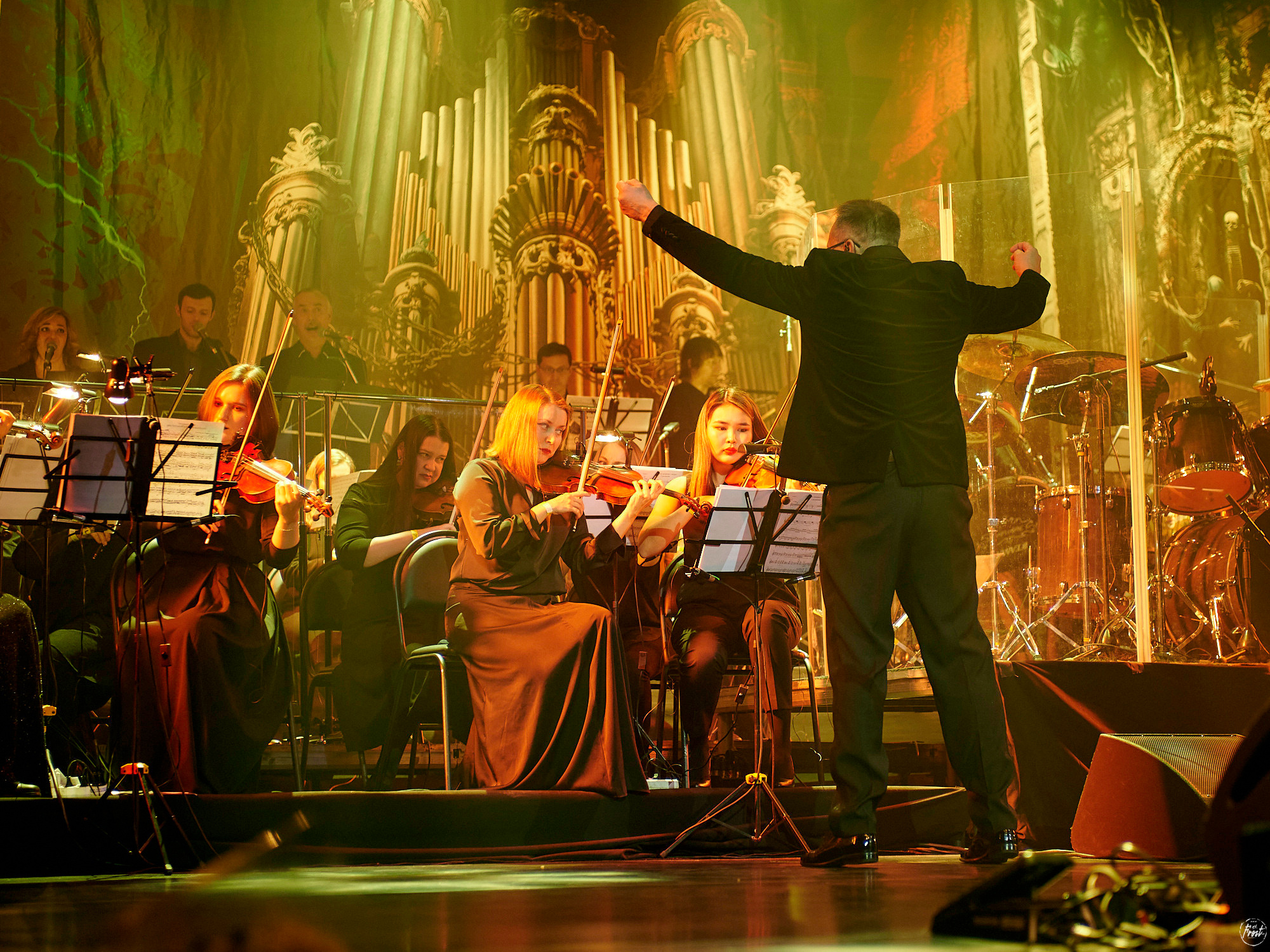 КИПЕЛОВ. Фотографии отовсюду и обо всем