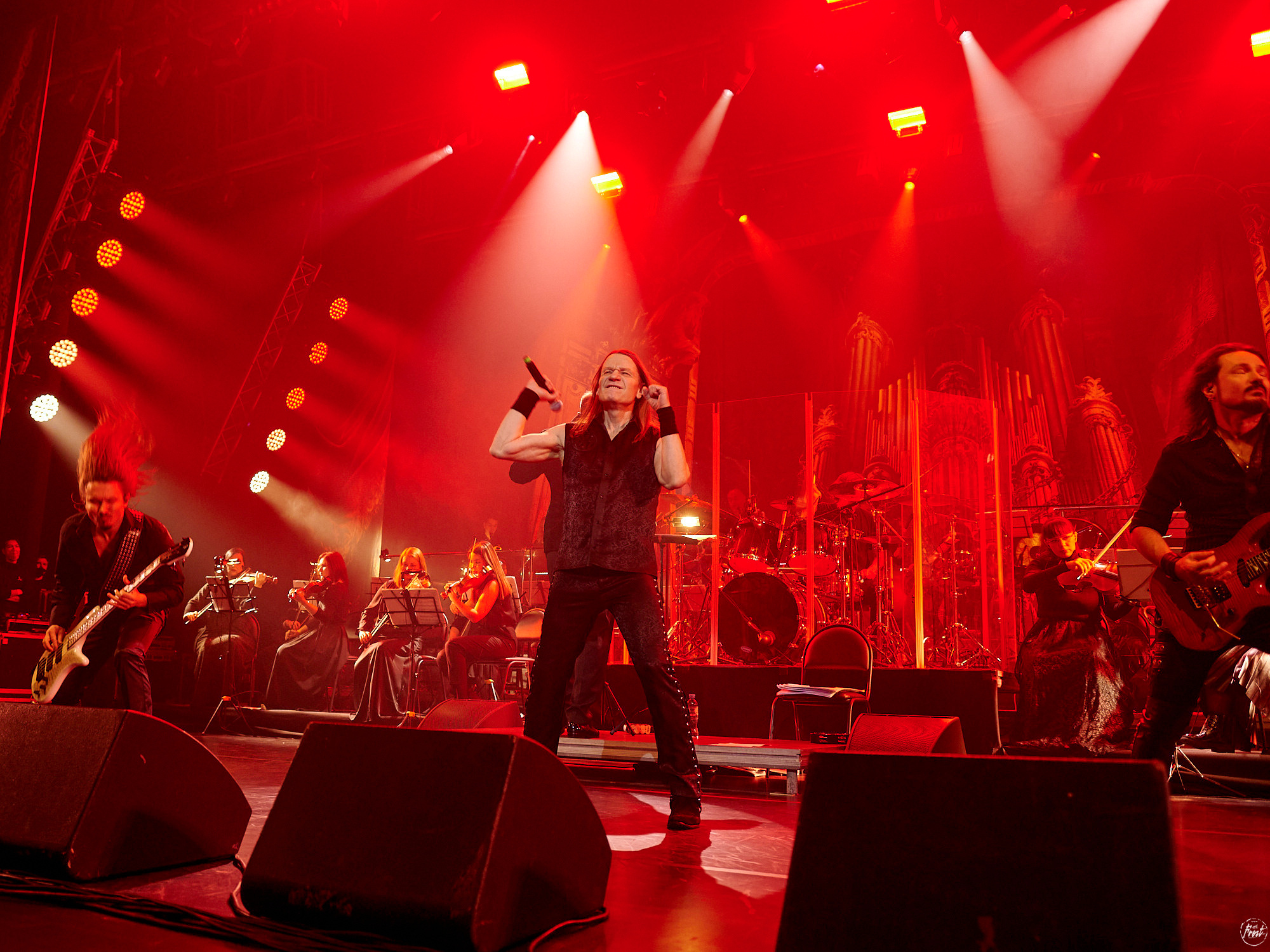 КИПЕЛОВ. Фотографии отовсюду и обо всем