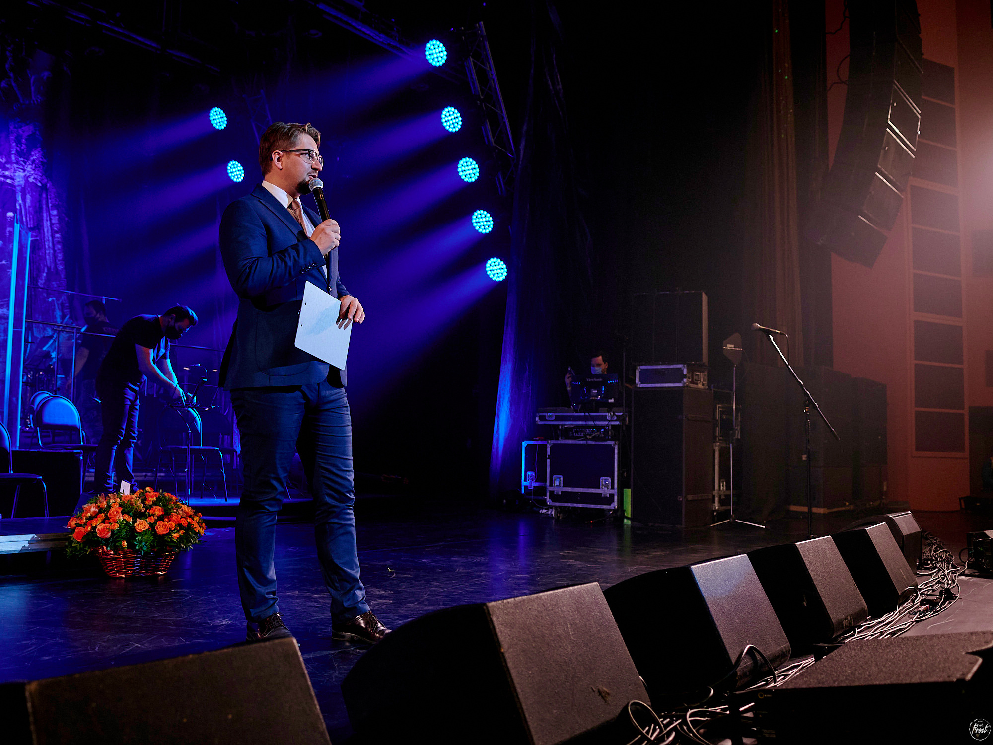 КИПЕЛОВ. Фотографии отовсюду и обо всем