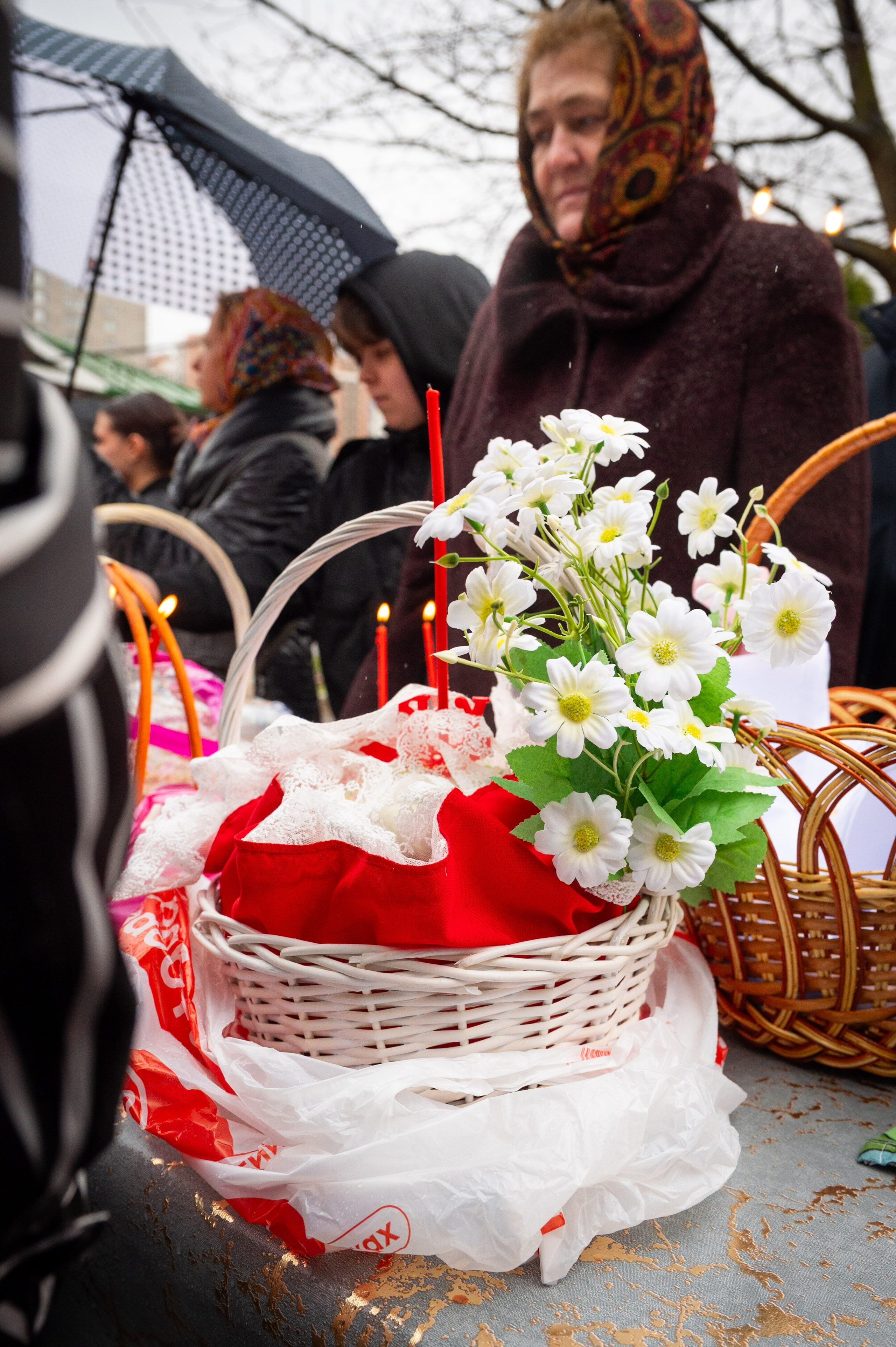 Богородский храм. Освящение снеди. Антон и Татьяна Денисенко — В храме