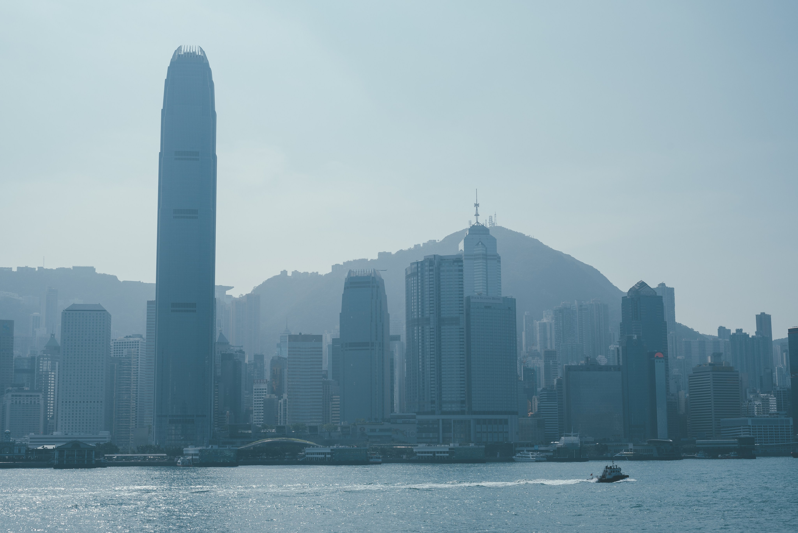 Фотограф из Гуанчжоу в Гонконге| Истории, вдохновение и работа. Коммерческий и предметный фотограф в Гуанчжоу Коваленко Александр