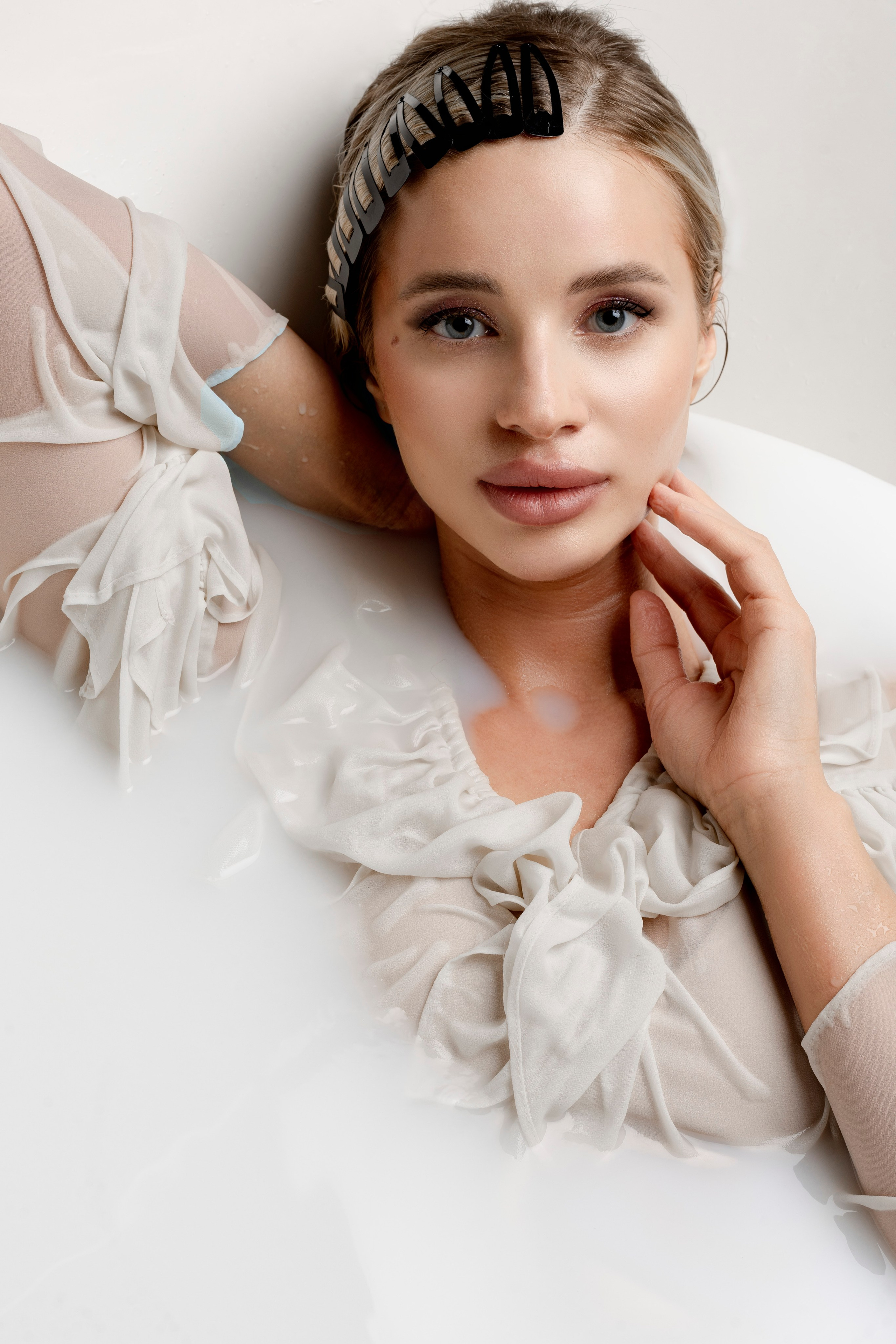 Молоко. Md: Владислава. Фотограф в Санкт-Петербурге Малов Владимир