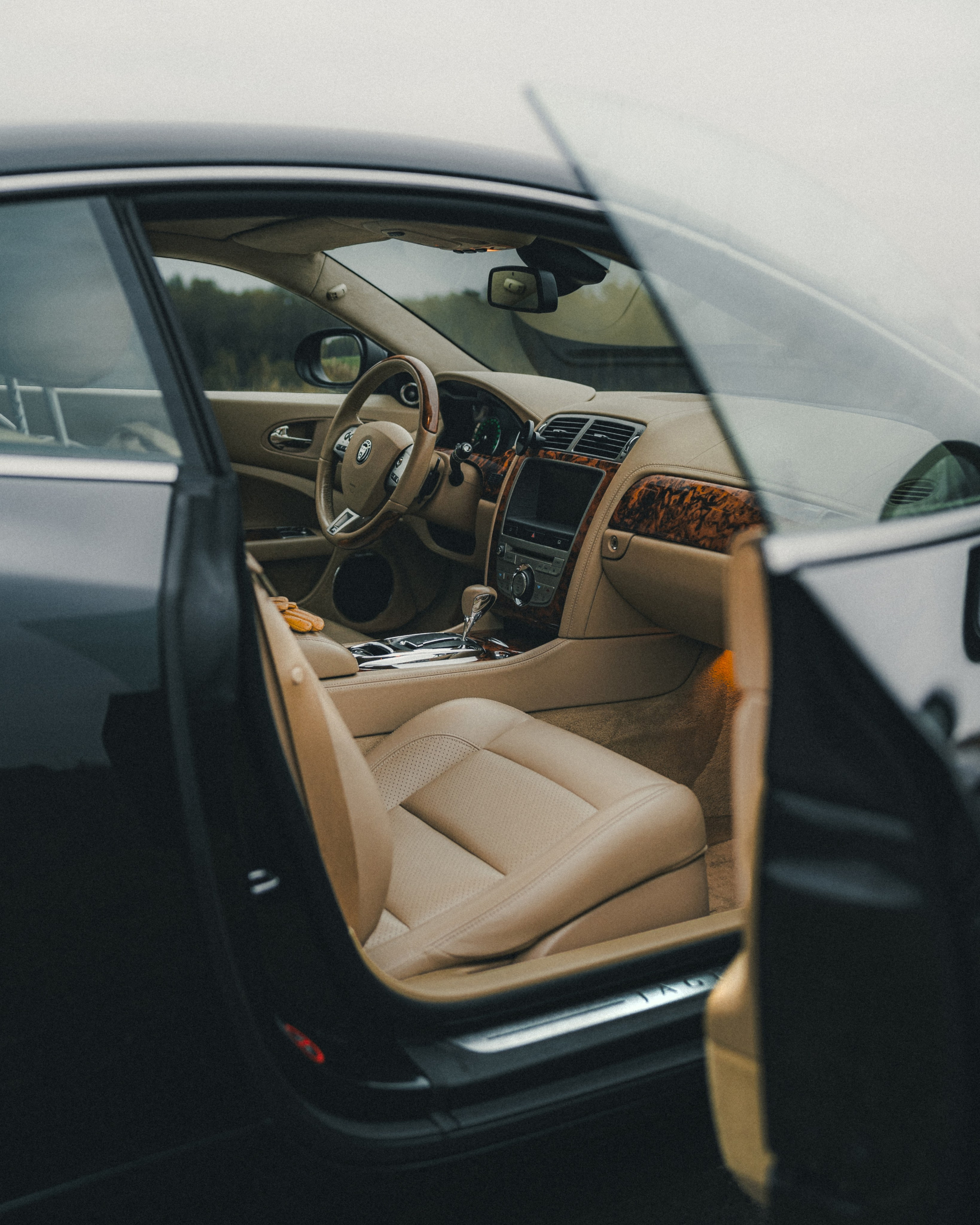 Jaguar XKR. Фотограф Илья К. в Москве