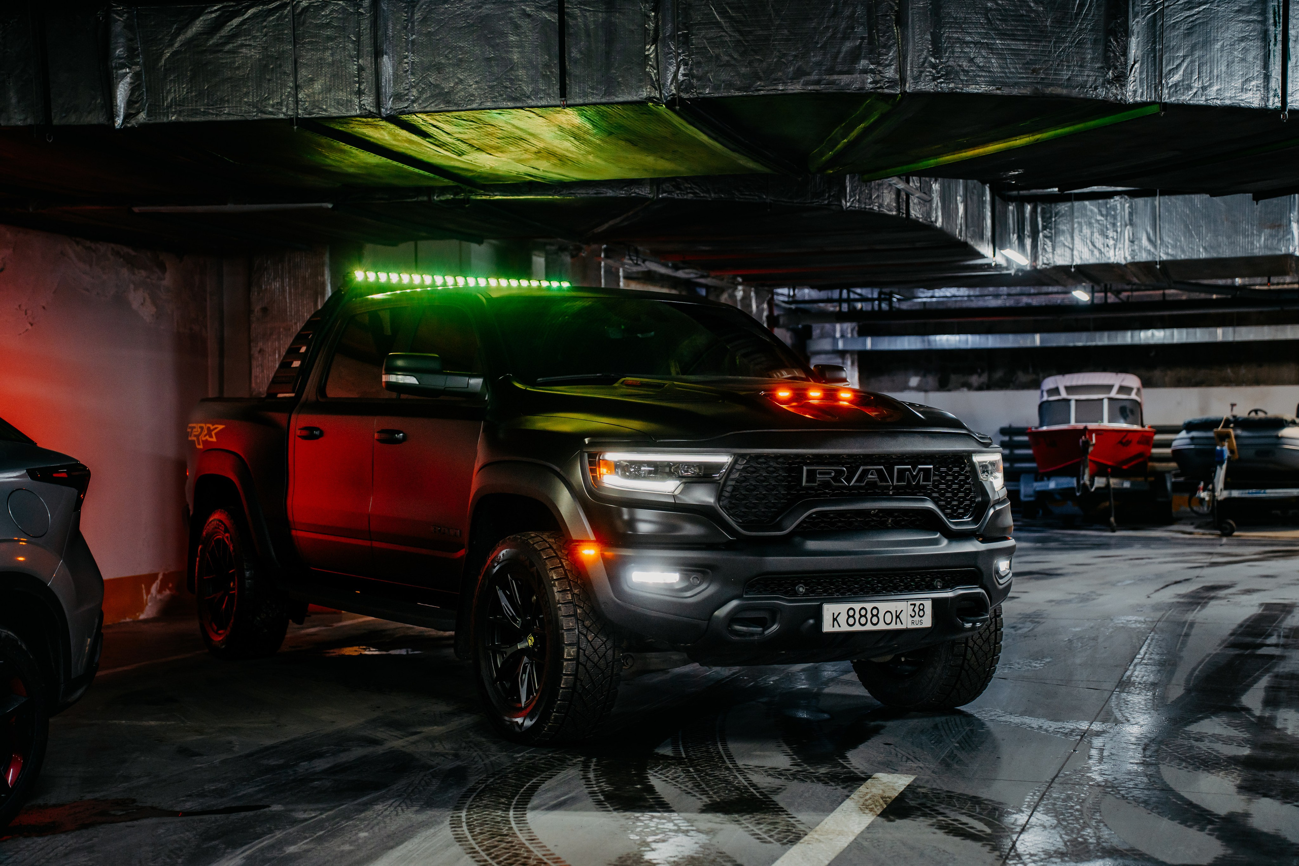 Ram Rebel TRX. Фотограф, видеограф и пилот дрона на Байкале
