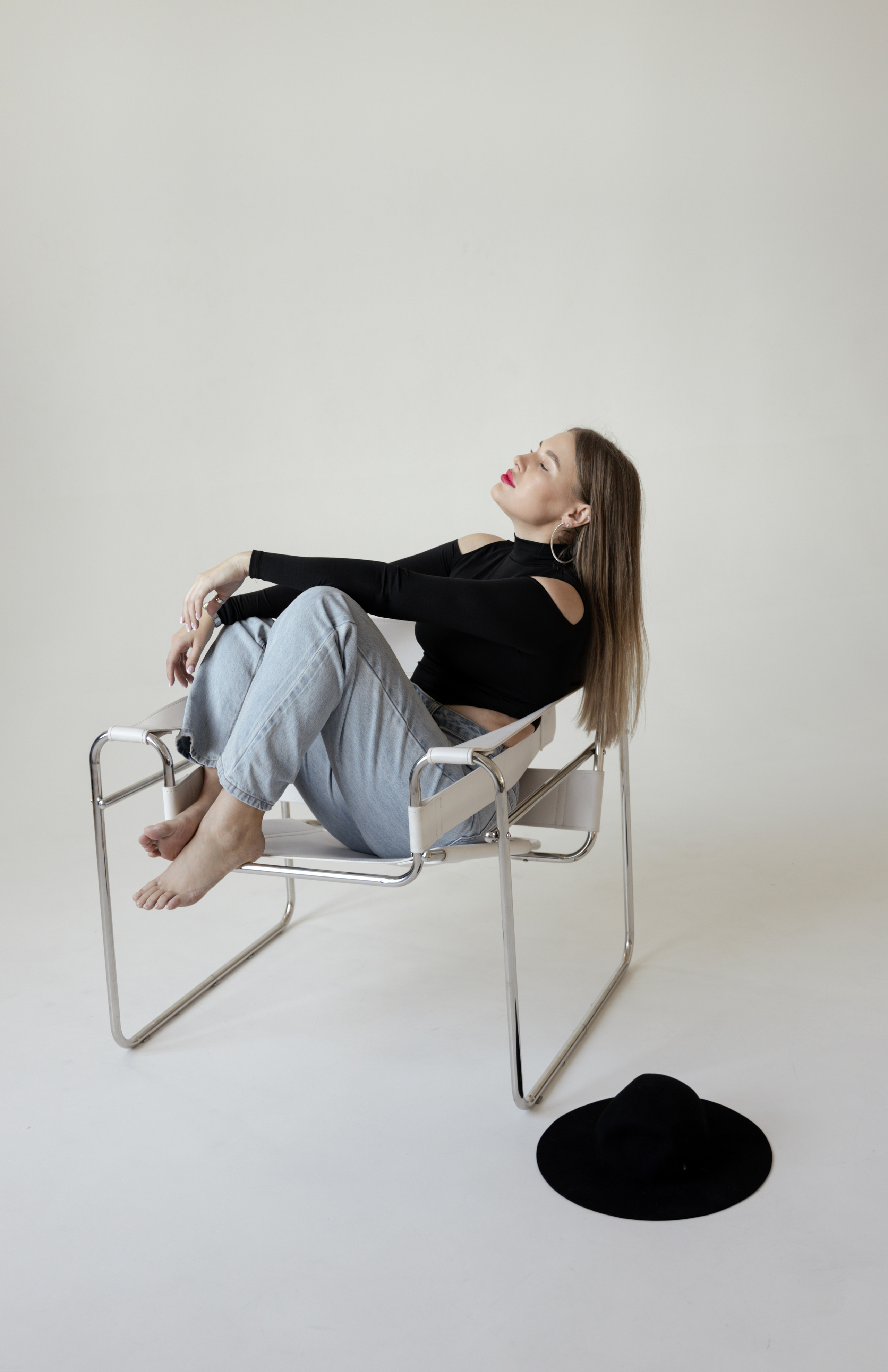 Аня и Кристина. Главная