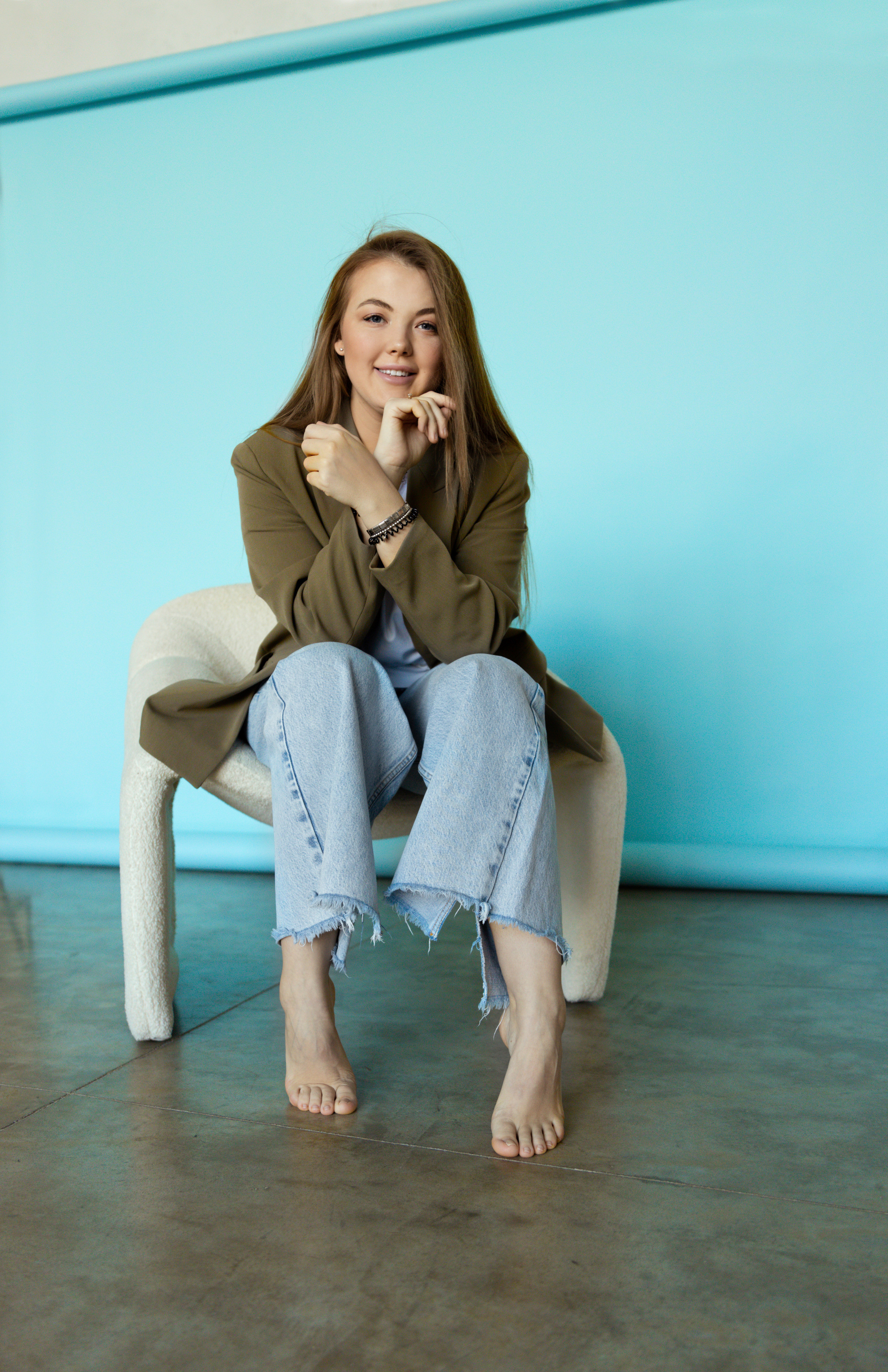 Аня и Кристина. Главная