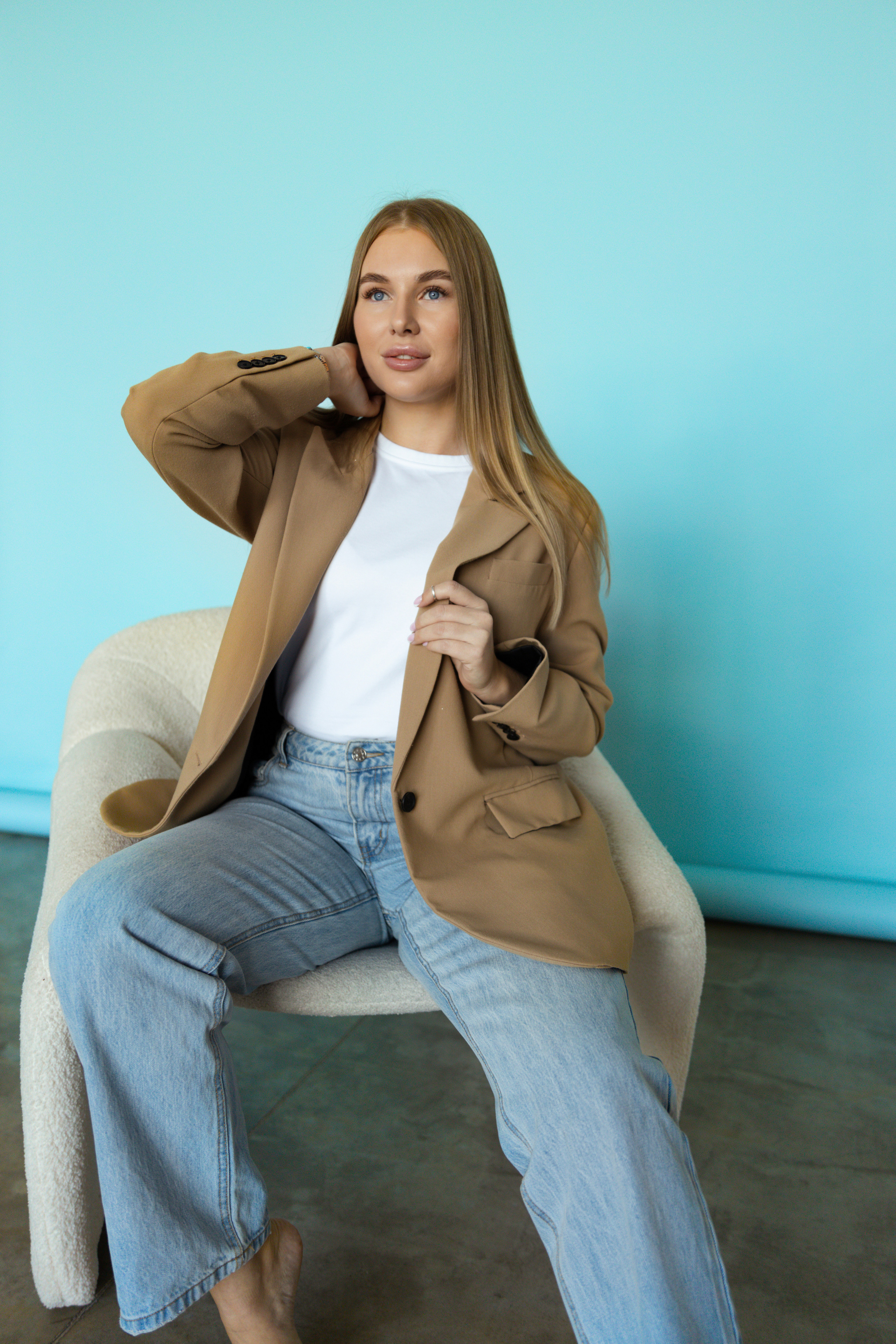 Аня и Кристина. Главная