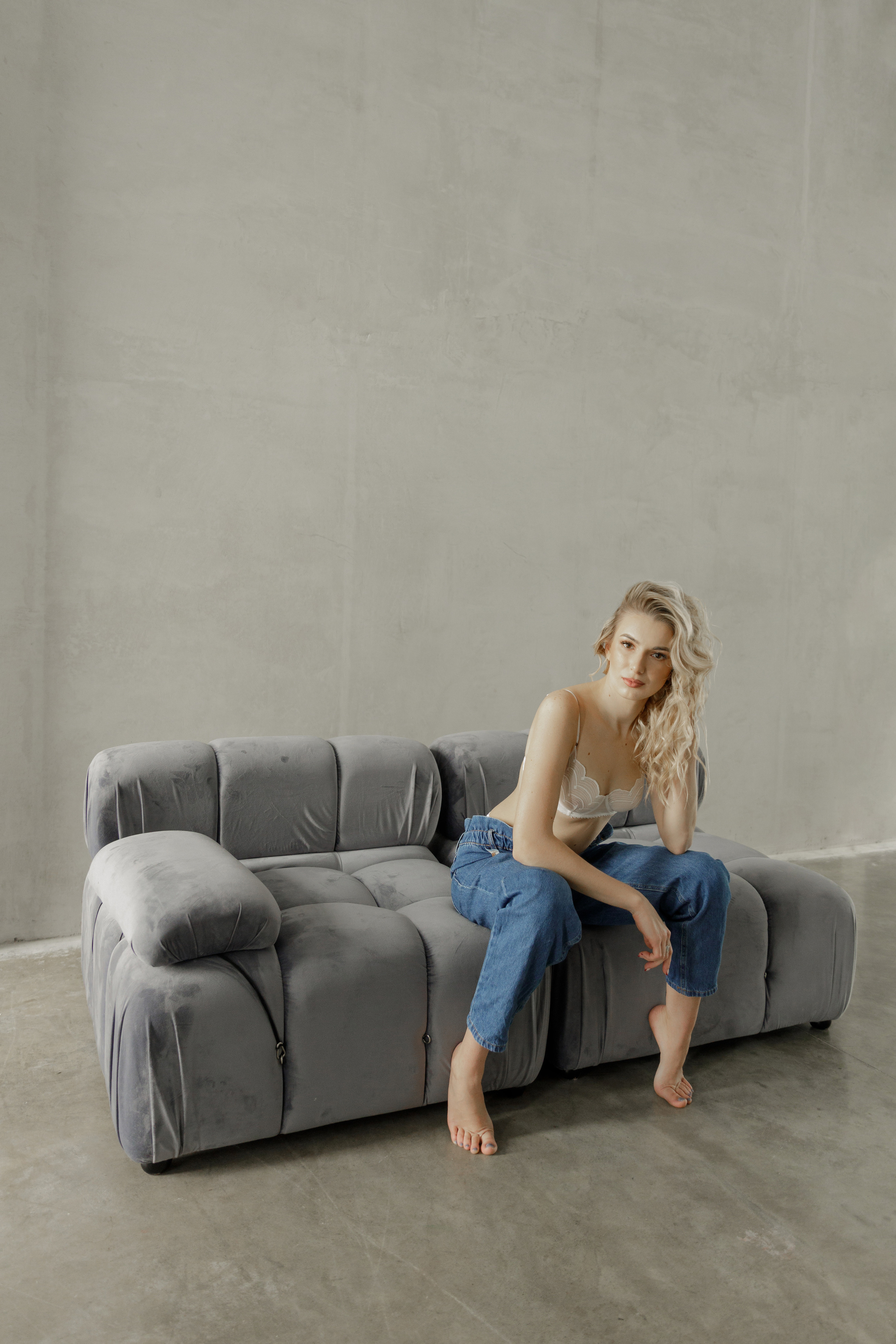 Аня. Главная