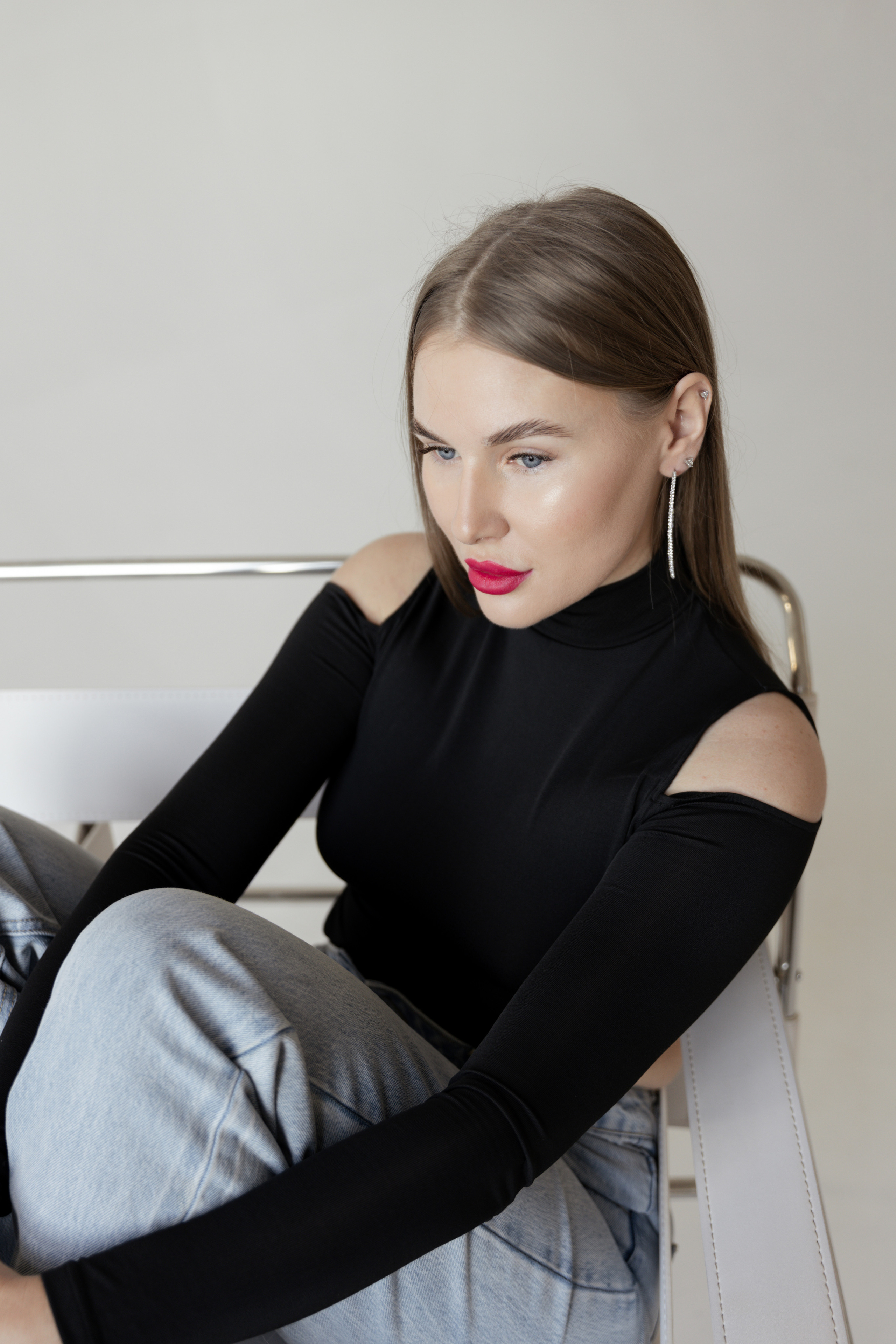 Аня и Кристина. Главная