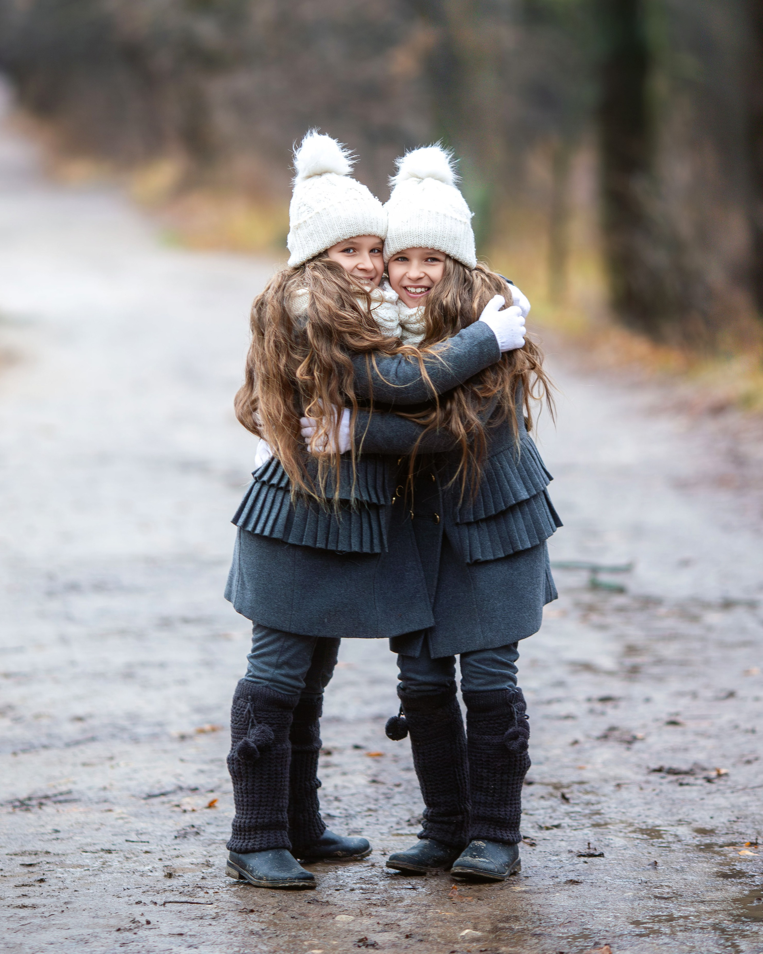 Осенняя съемка Евгении и Ксении. Семейный и детский фотограф в Москве Юлия