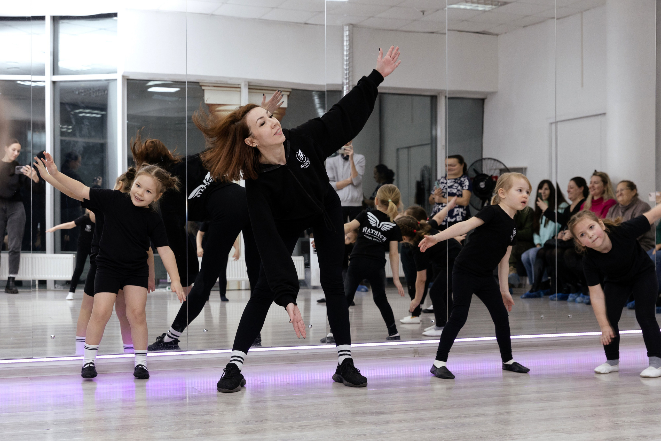 Студия «Взлетай». Открытый урок. Семейный фотограф — Макс Белогрудов