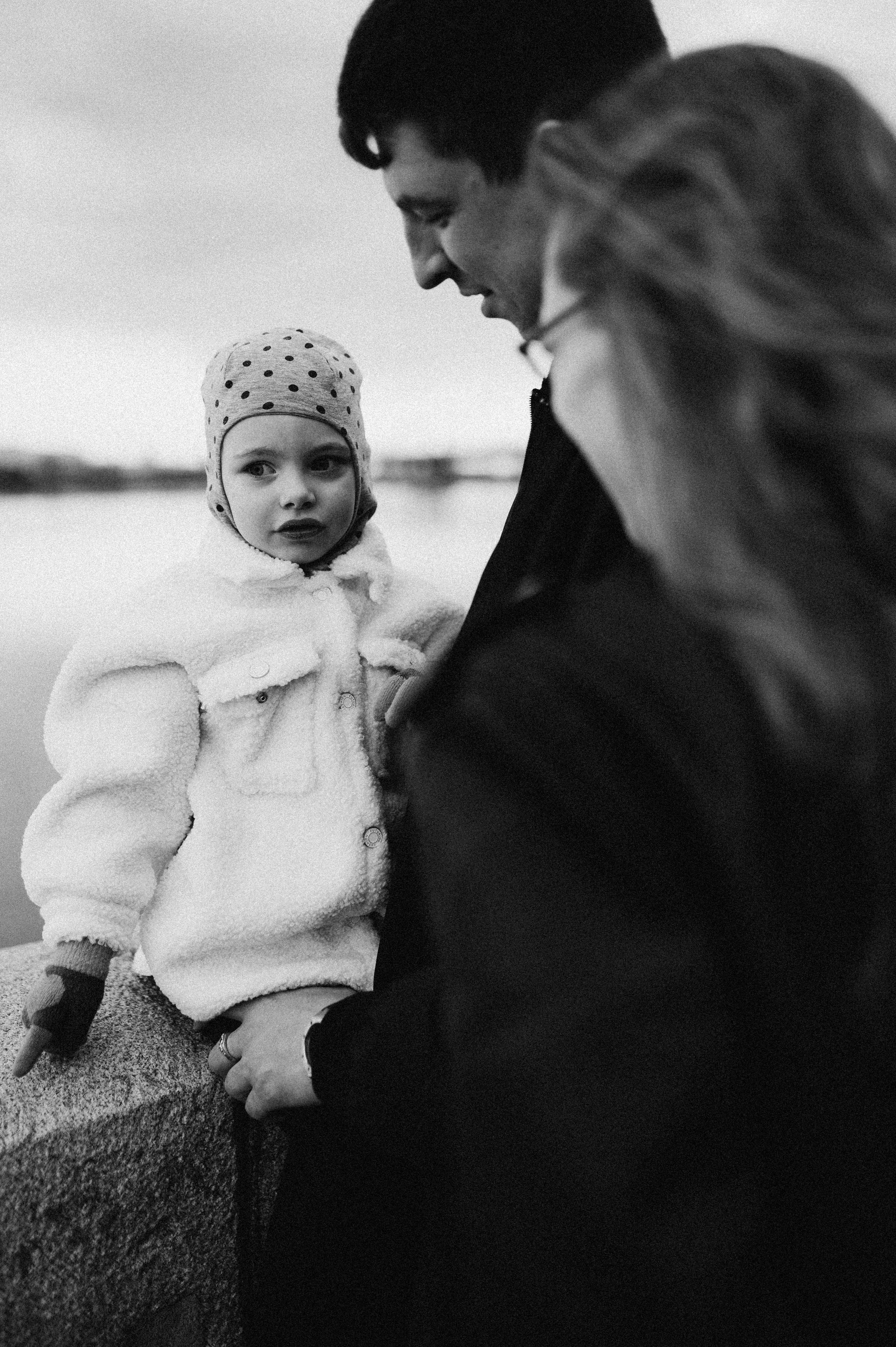 ВЕСЕННЯ ПРОГУЛКА НА НАБЕРЕЖНОЙ. Семейный фотограф в Новосибирске Женя Индрикова