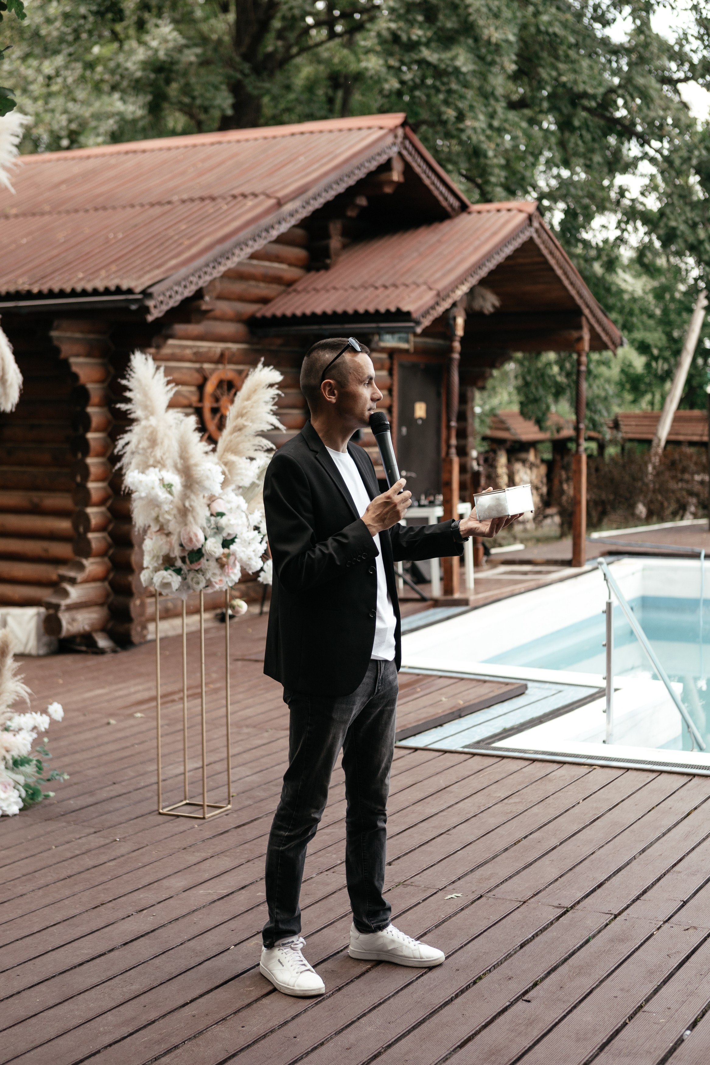 Свадебный фотограф Уфа — Руслан ГабдлисламовЖивые эмоции, красивые кадры, воспоминания на всю жизнь.Работаю по всей Республике Башкортоста. Свадебный фотограф Уфа Руслан Габдлисламов