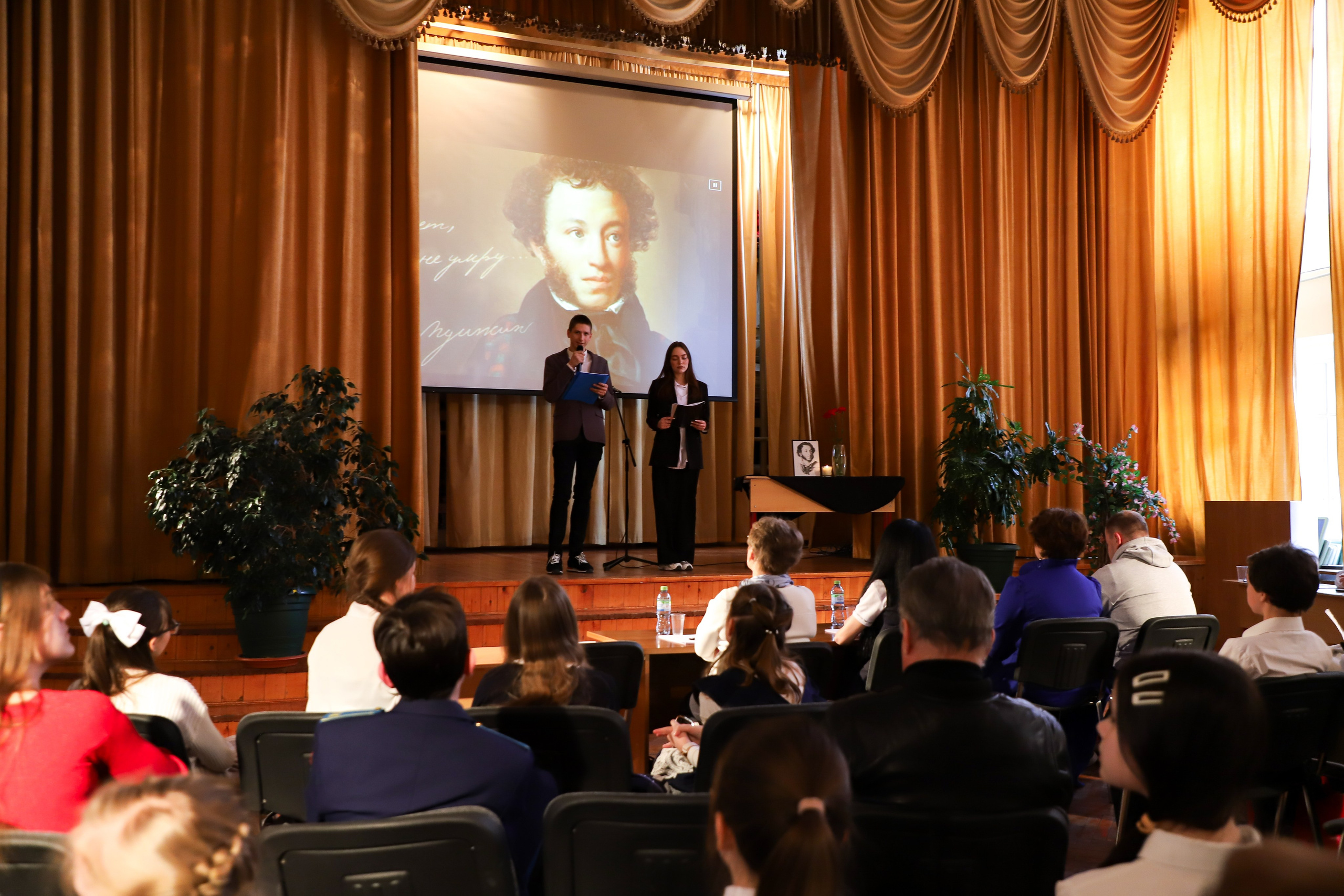 Школьные концерты. K-pop (и не только) фотограф в Москве Светлана Полякова