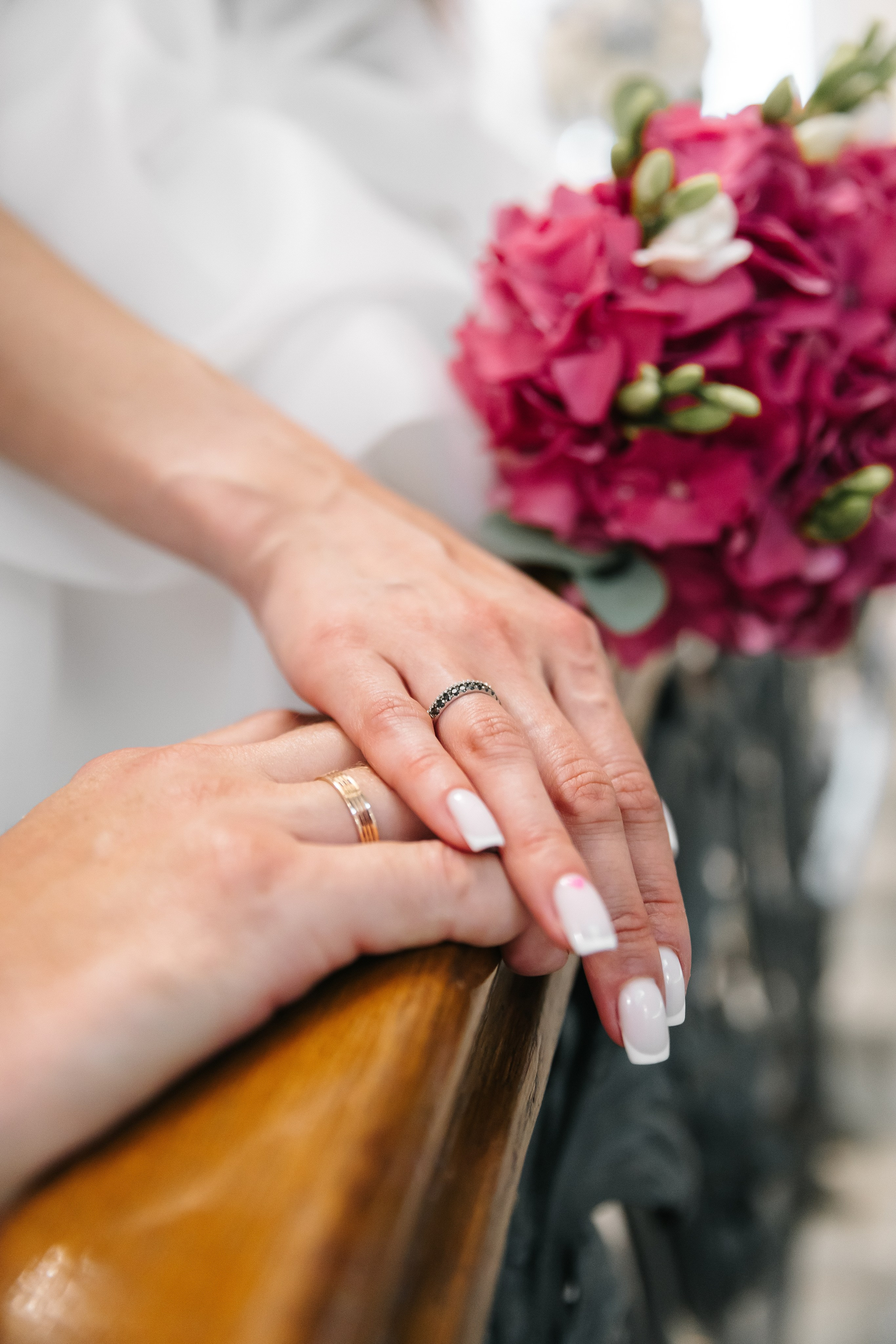 ДВОРЕЦ № 2 | Июль, кабриолет, академия Штиглица. Свадебный фотограф в Санкт-Петербурге Полина Корзухина