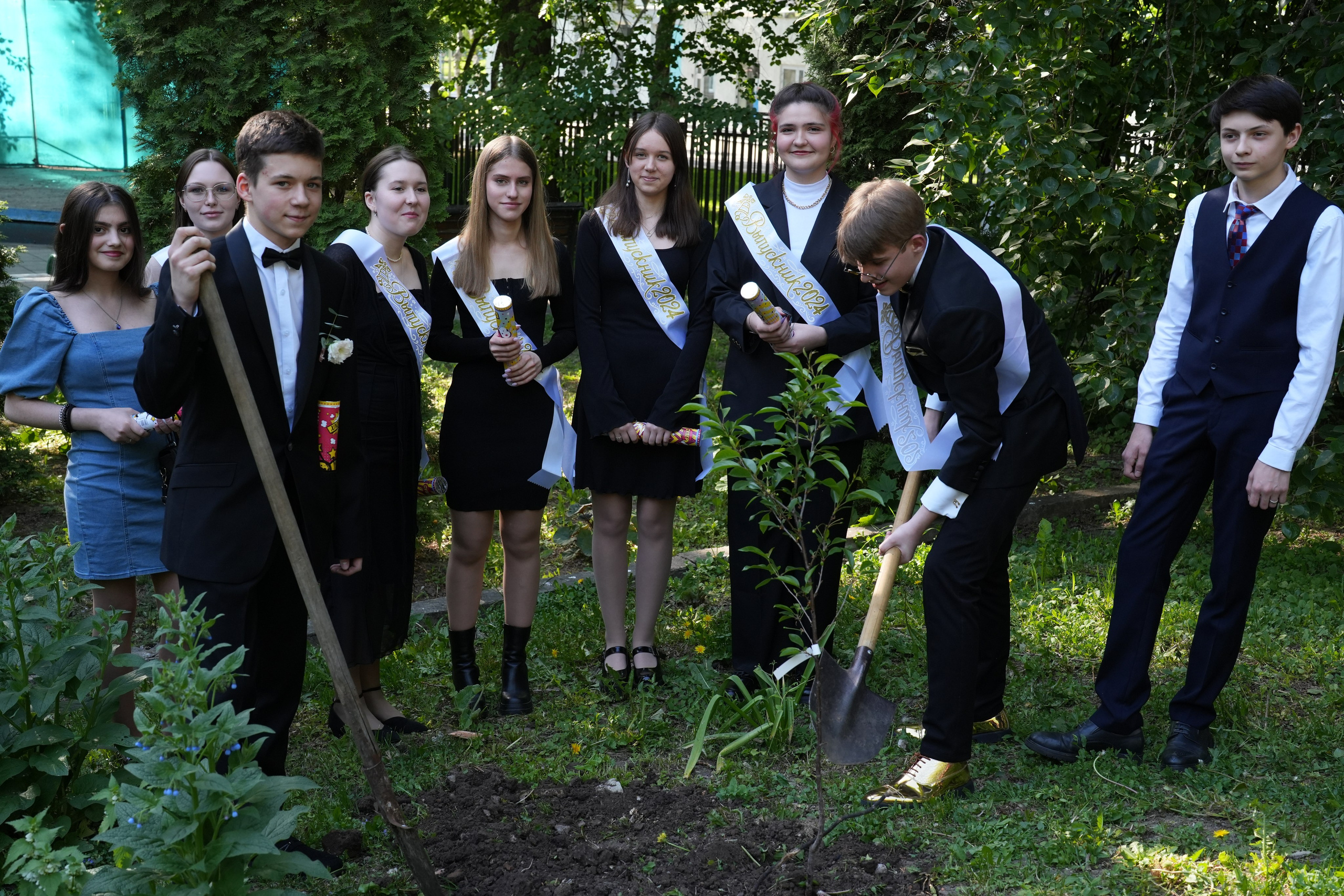 Выпускной в музыкально-хоровой школе г. Москвы № 106. Семейный и детский фотограф в Москве Оксана Чибизова