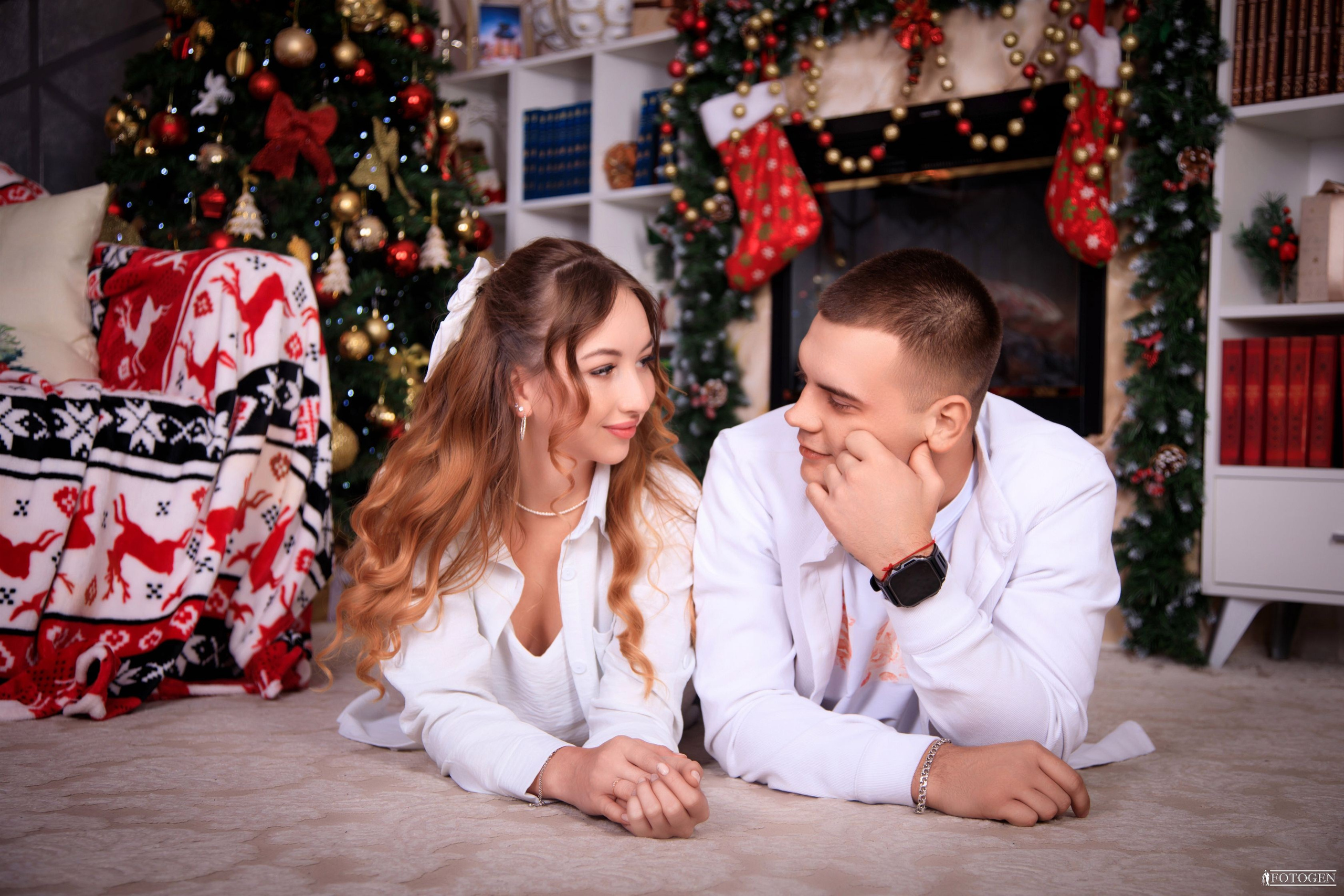 Предложение руки и сердца: Фотосессии особенного момента. Интерьерная фотостудия FOTOGEN г. Краснодар
