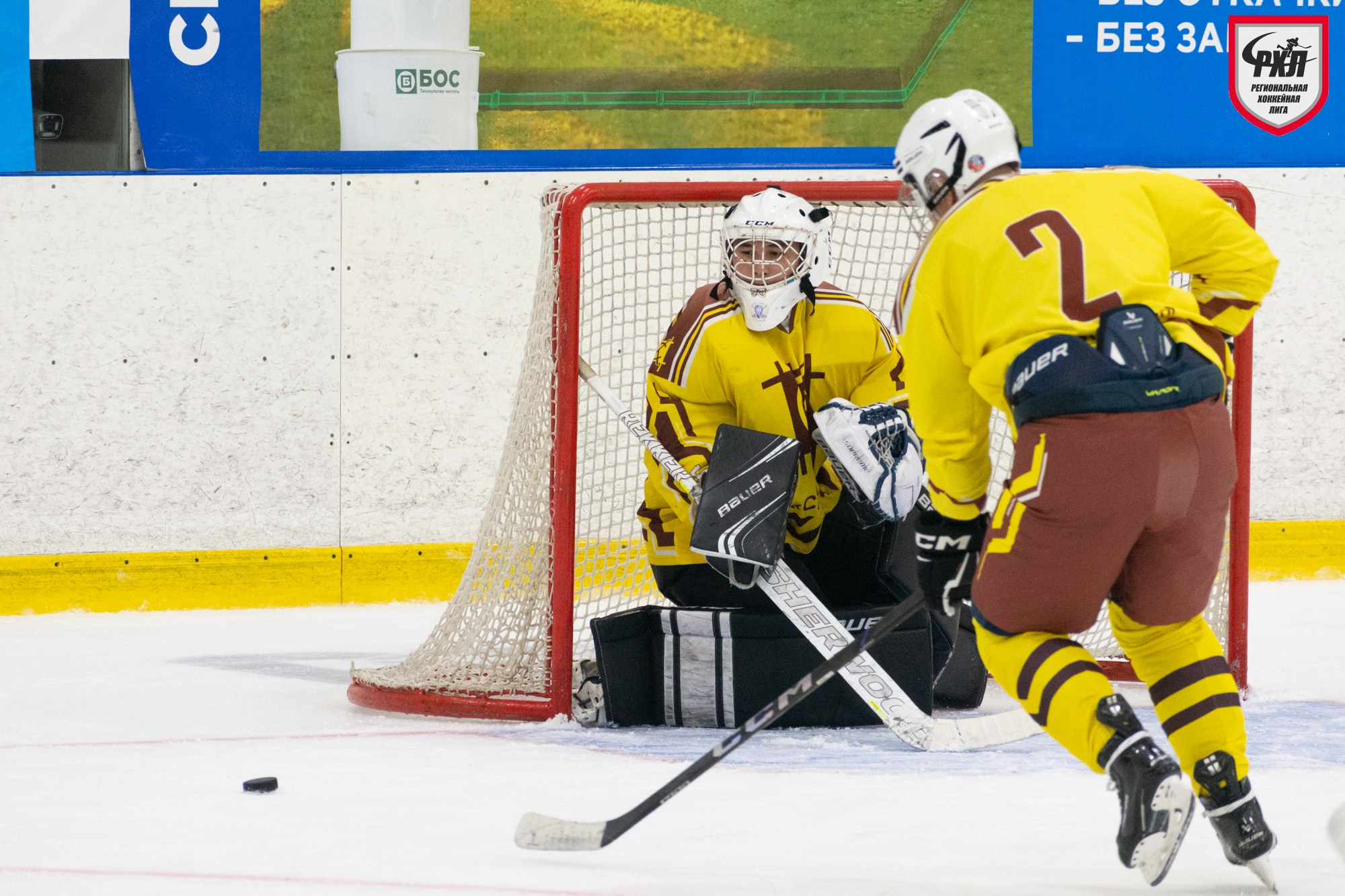 Хоккей. Фотограф Максим Буряк
